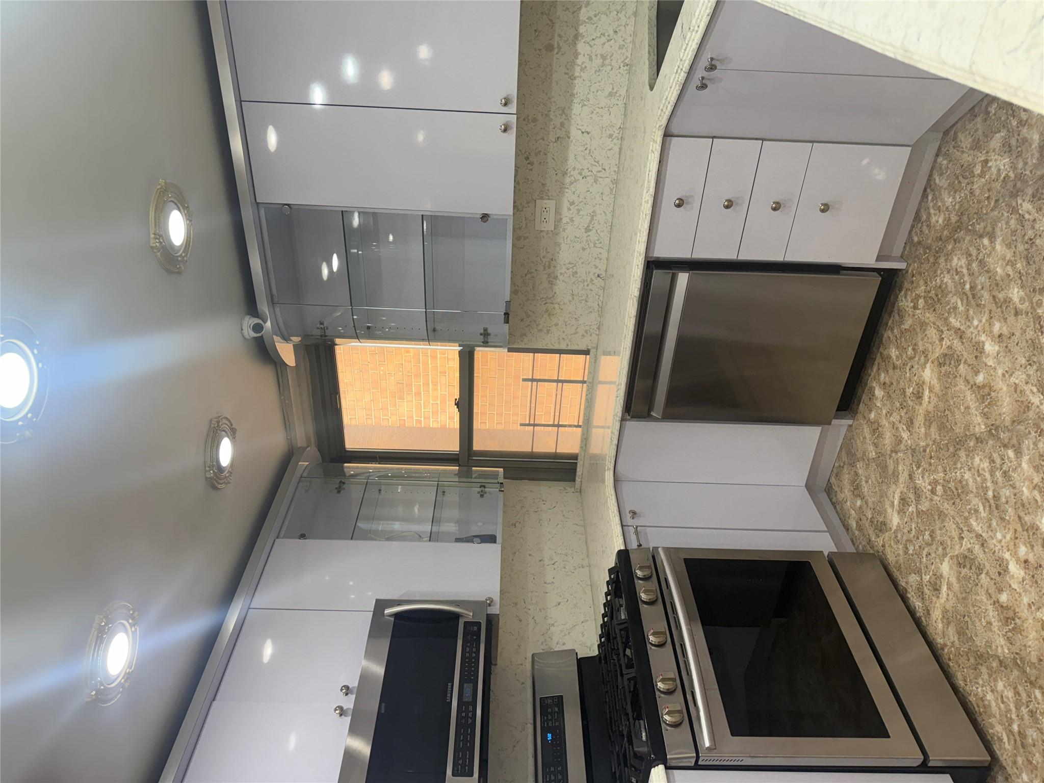 61-20 Grand Central Parkway # B 706, Forest Hills, NY 11375