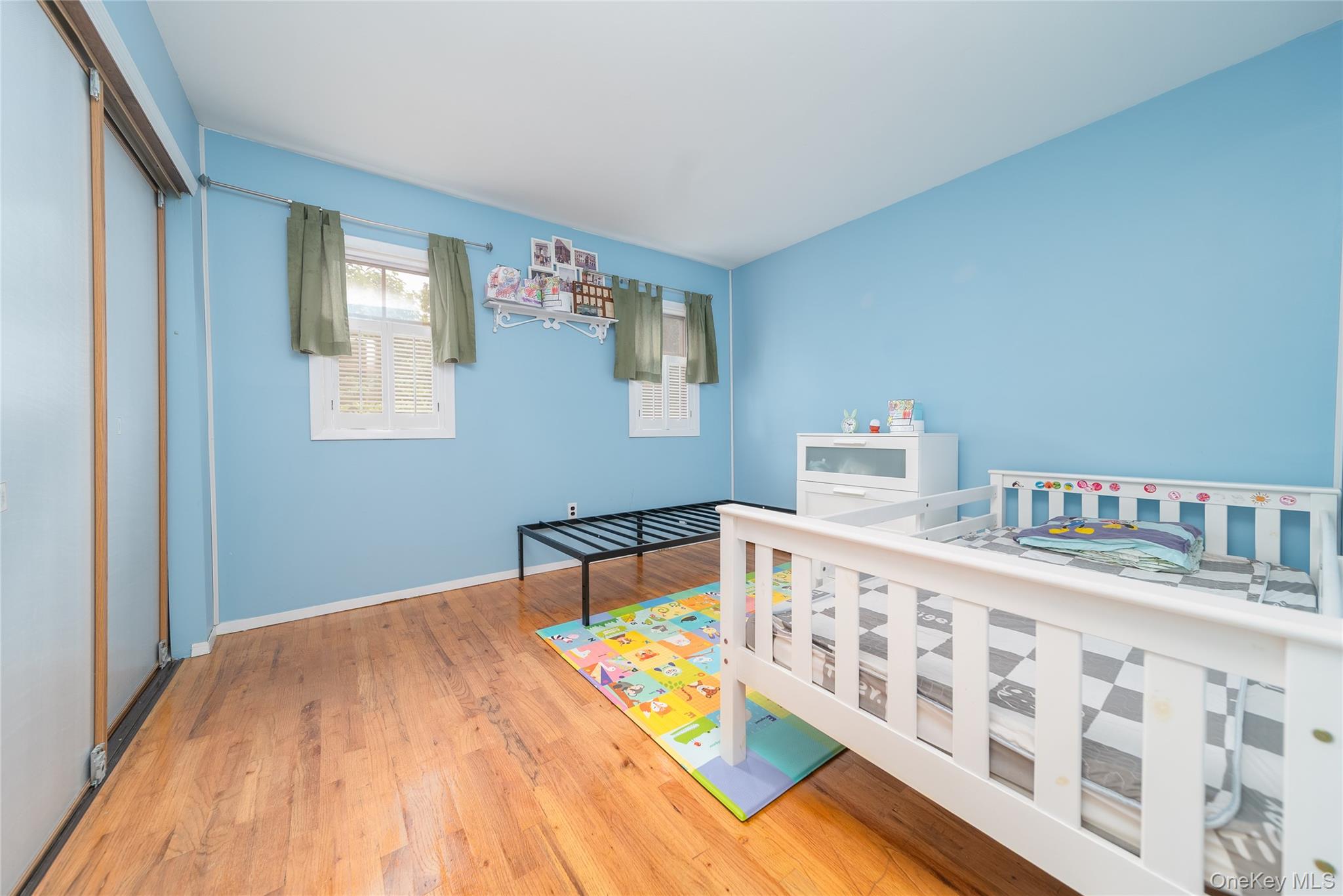 22 Howe Road, Coram, NY 11727