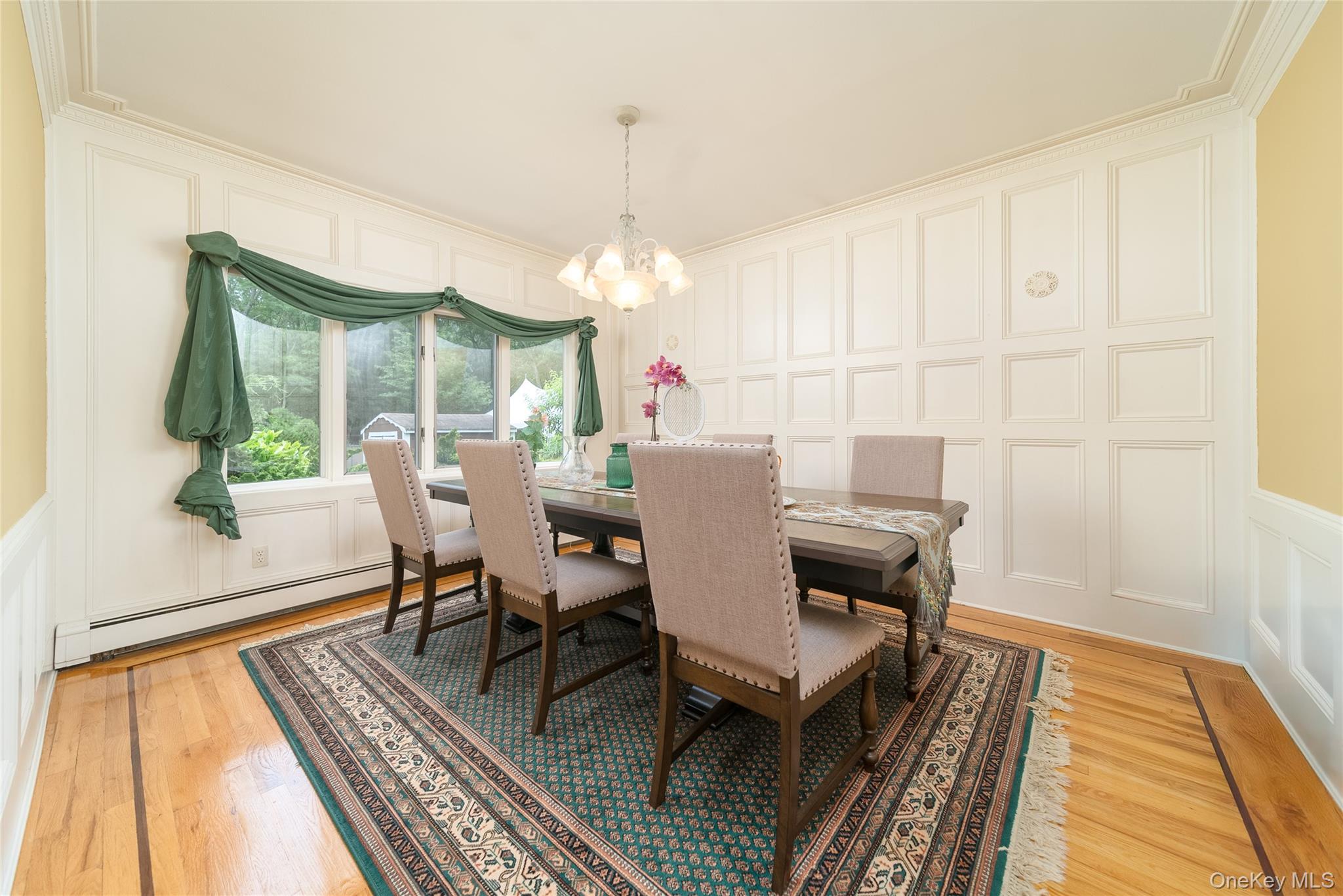 22 Howe Road, Coram, NY 11727