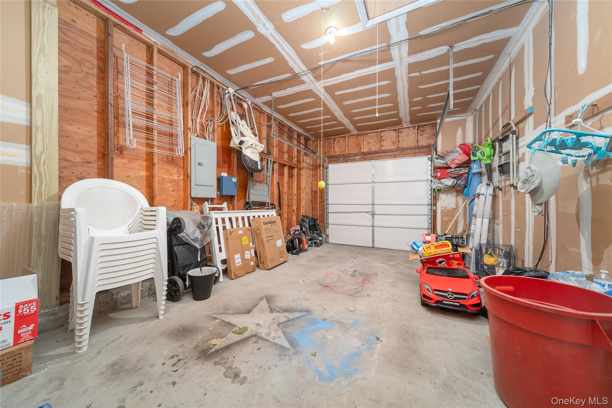 22 Howe Road, Coram, NY 11727