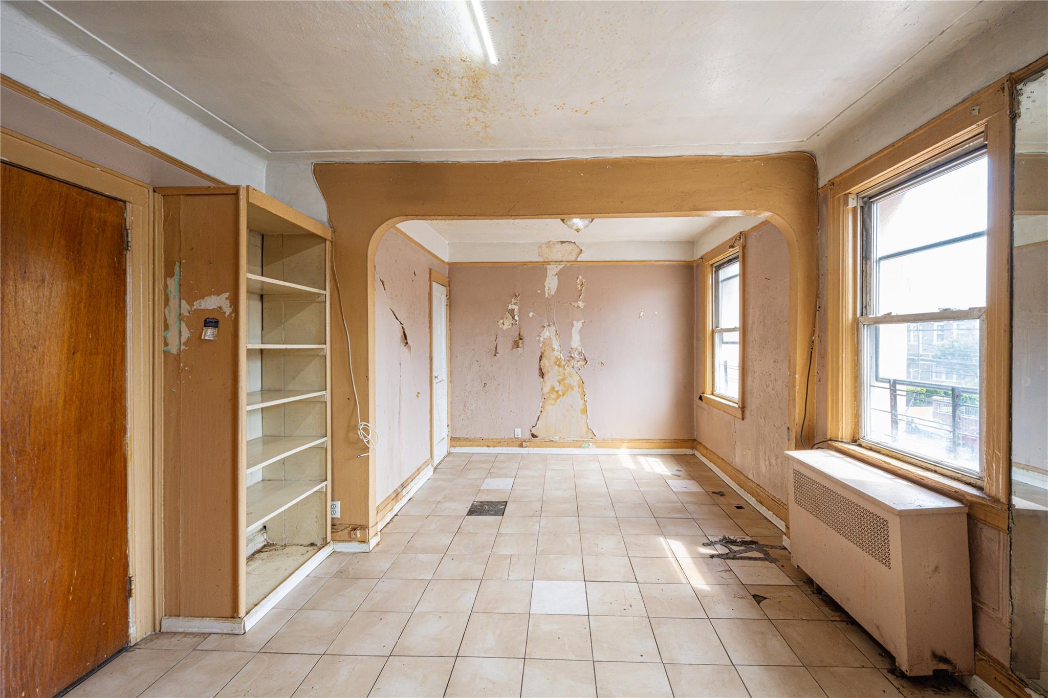 31-30 100 Street, East Elmhurst, NY 11369