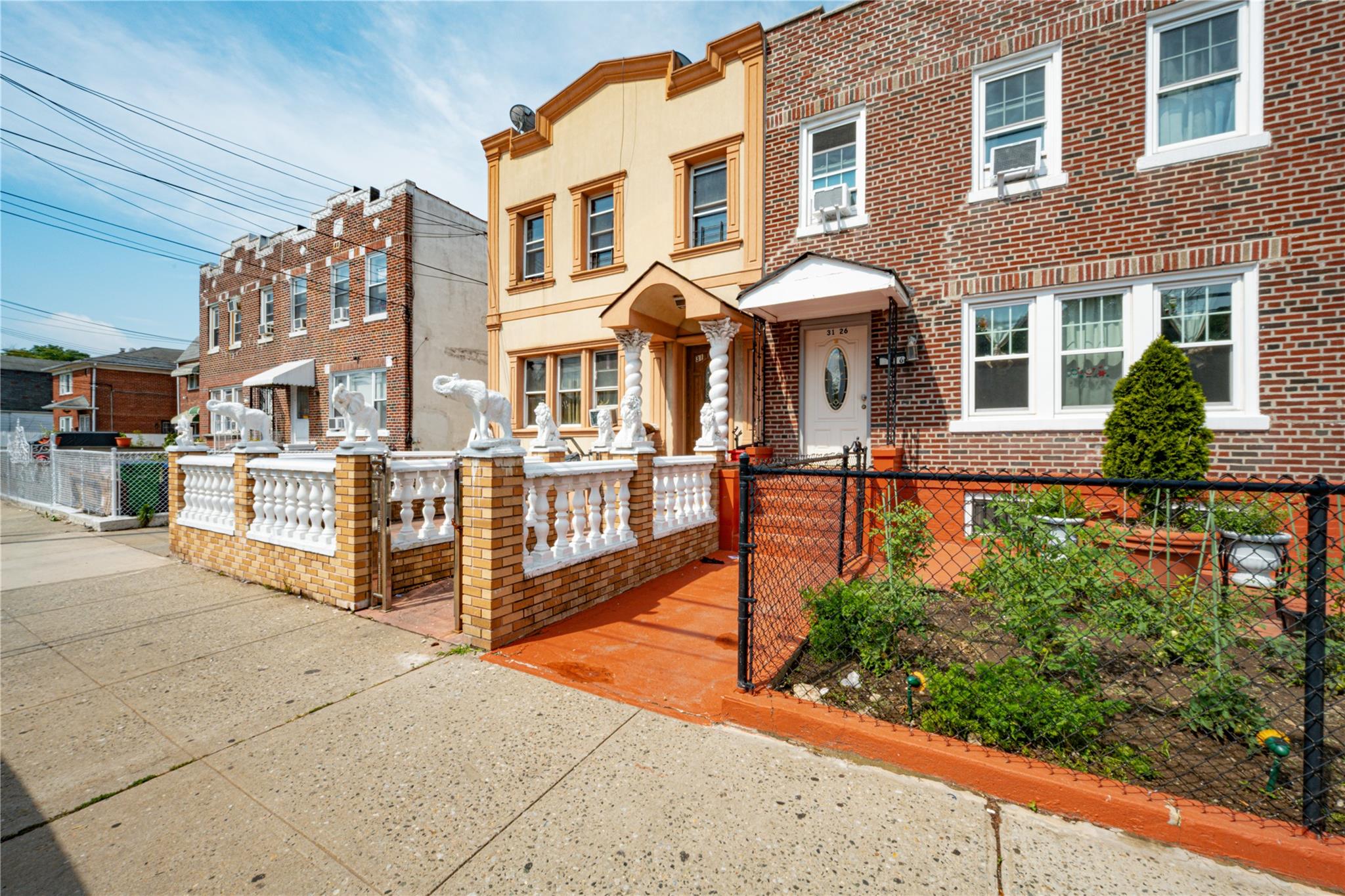 31-30 100 Street, East Elmhurst, NY 11369