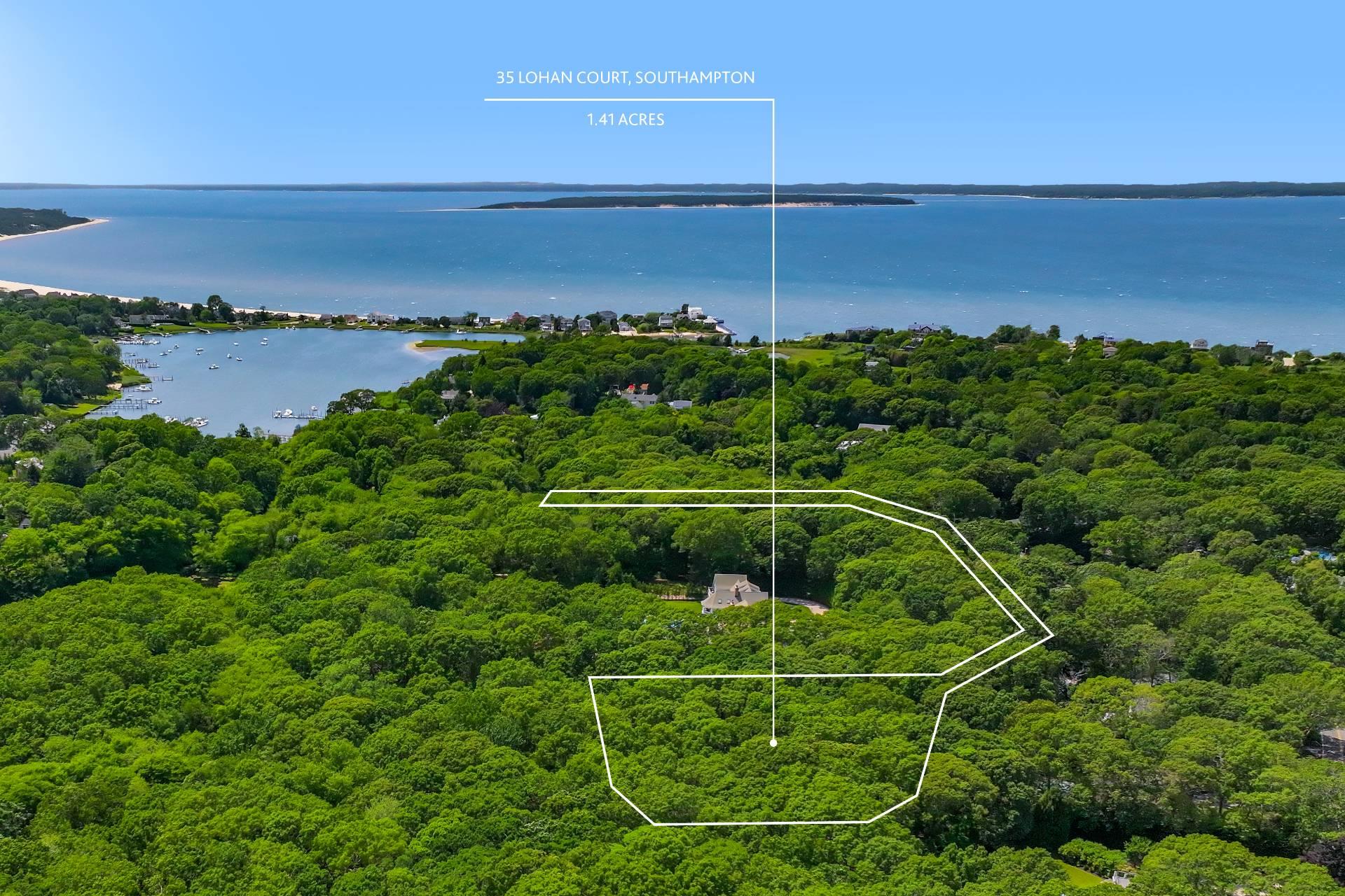 35 Lohan Court, Southampton, NY 11968