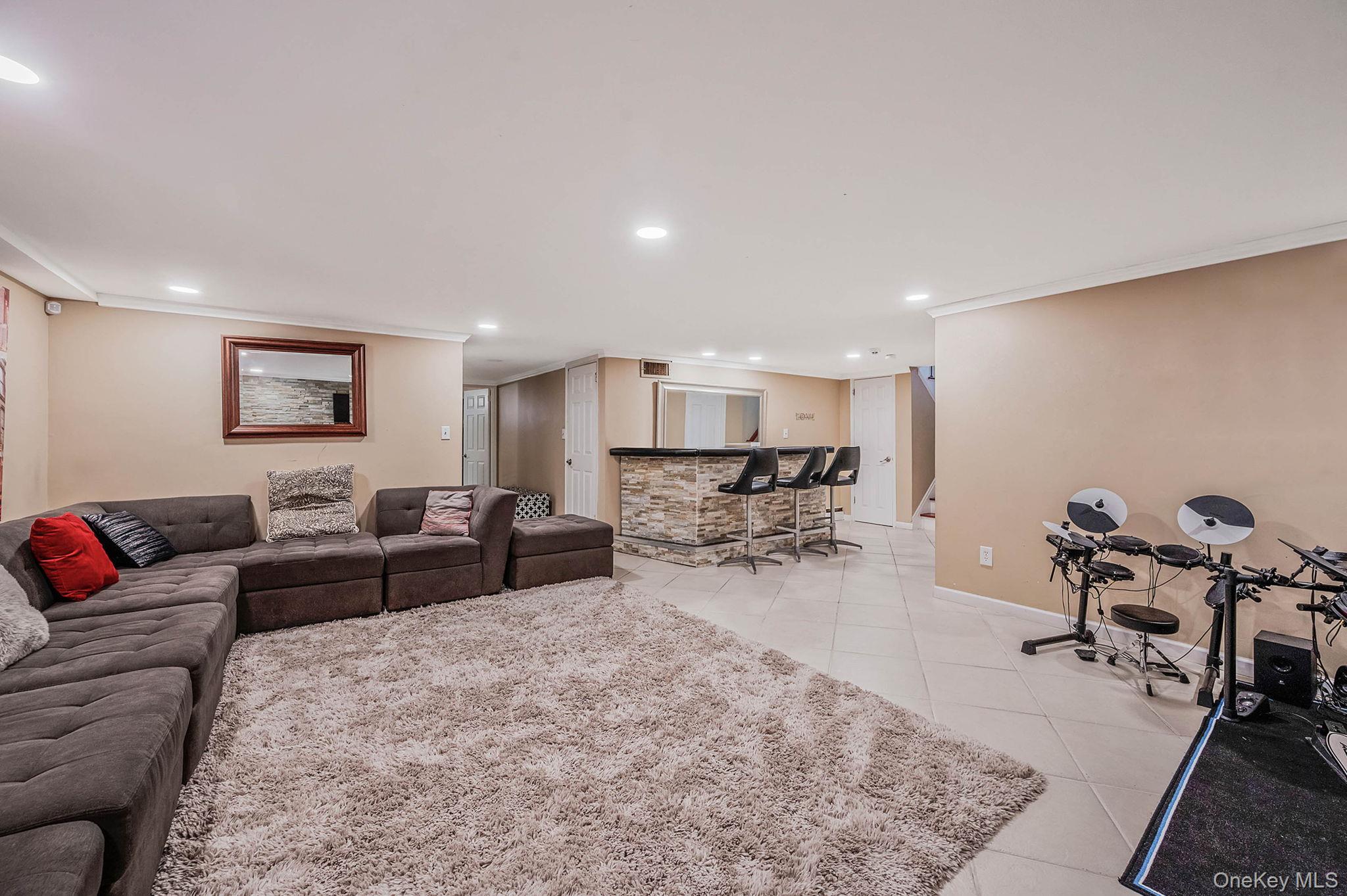 3429 Courtney Place, Baldwin, NY 11510