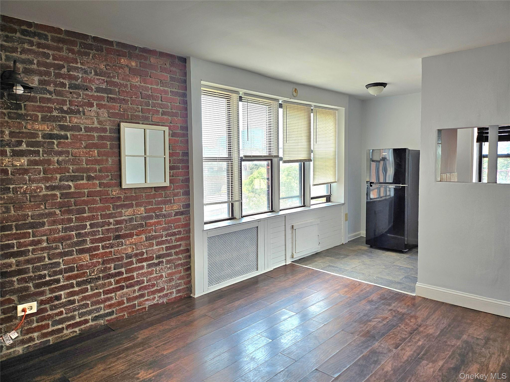 87-70 173 Street # 5N, Jamaica, NY 11432