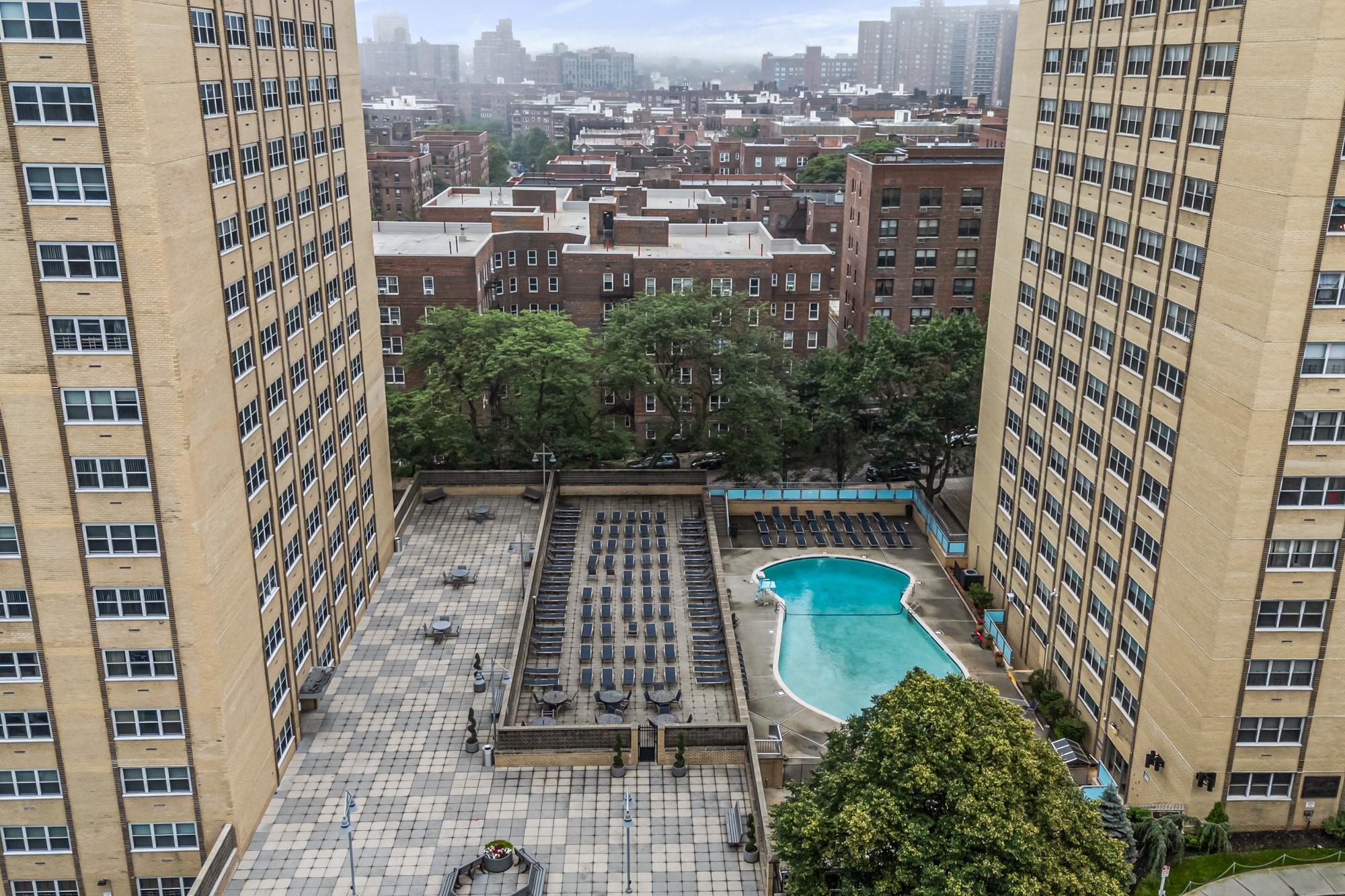 102-30 66th Road # 5K, Forest Hills, NY 11375