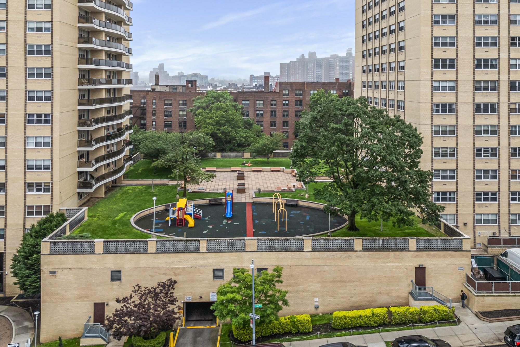 102-30 66th Road # 5K, Forest Hills, NY 11375