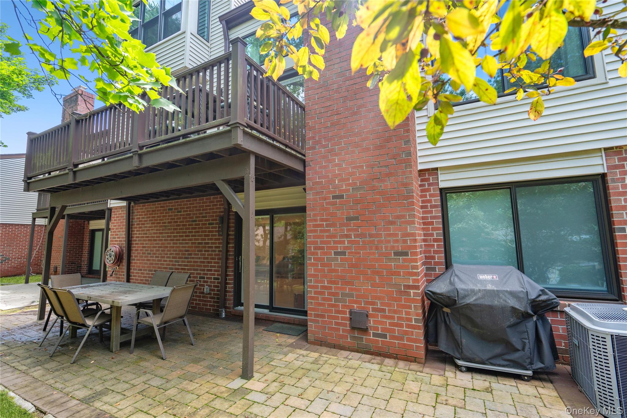 23 Estates Terrace N, Manhasset, NY 11030