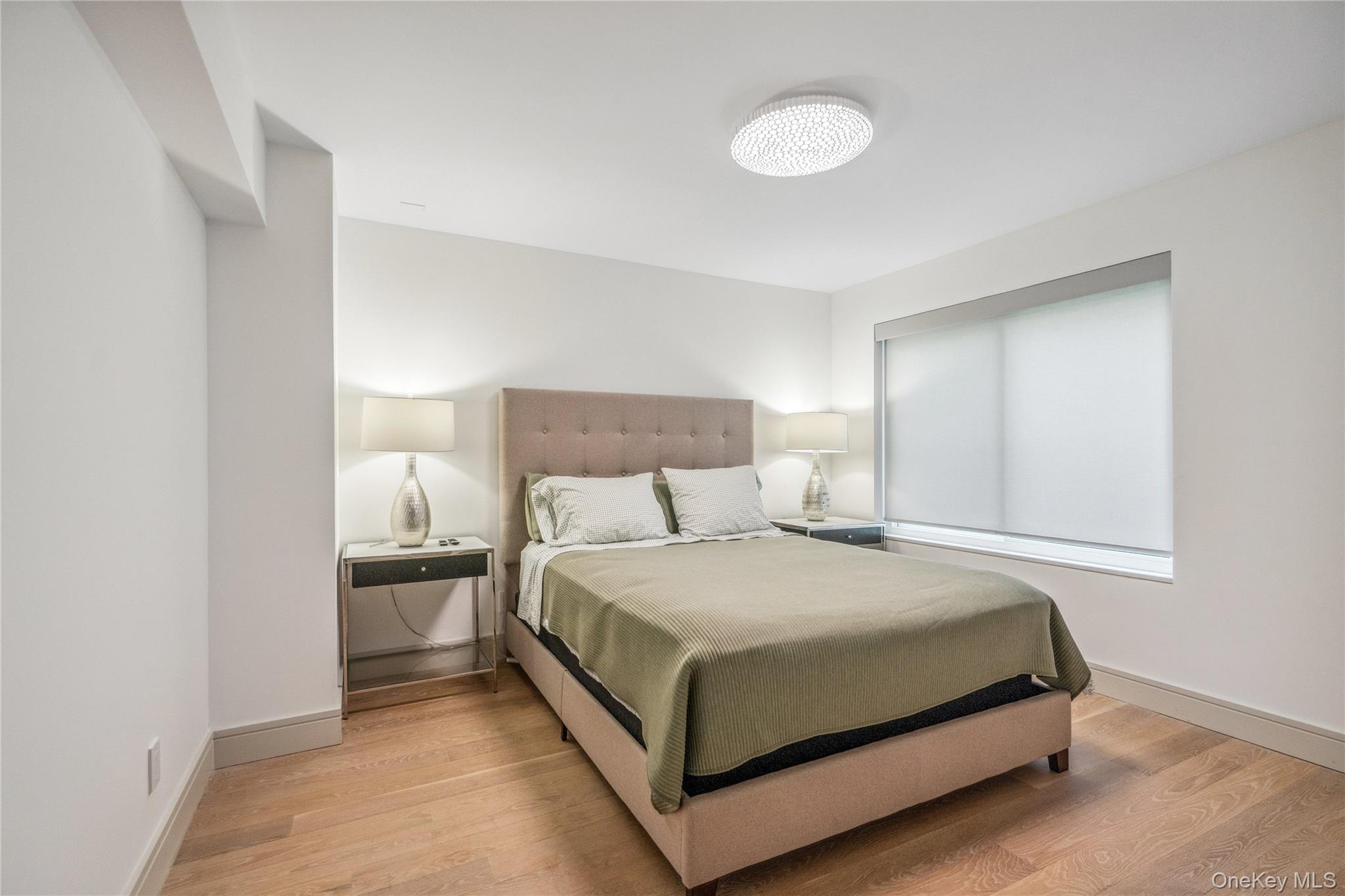 23 Estates Terrace N, Manhasset, NY 11030