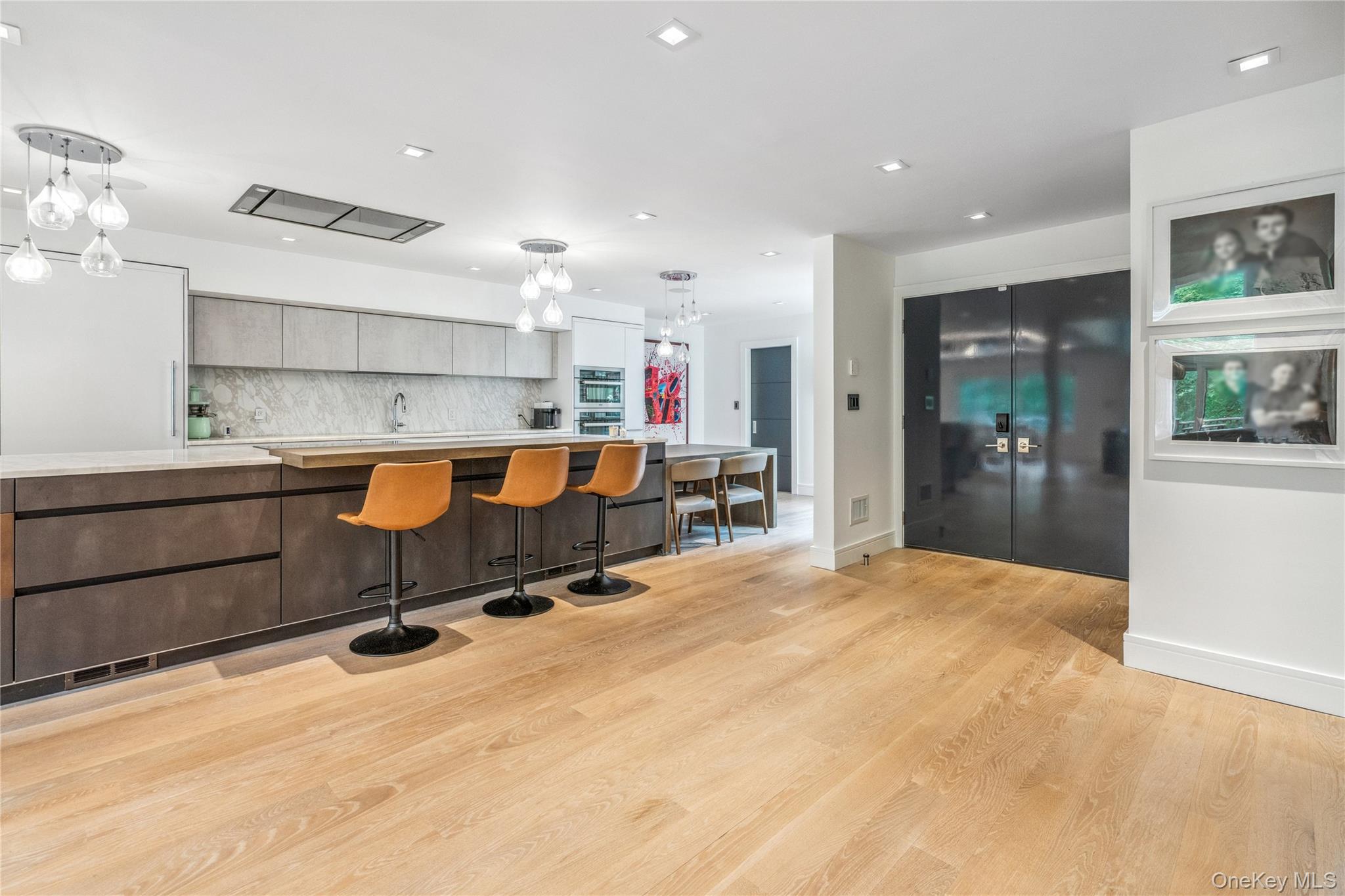 23 Estates Terrace N, Manhasset, NY 11030