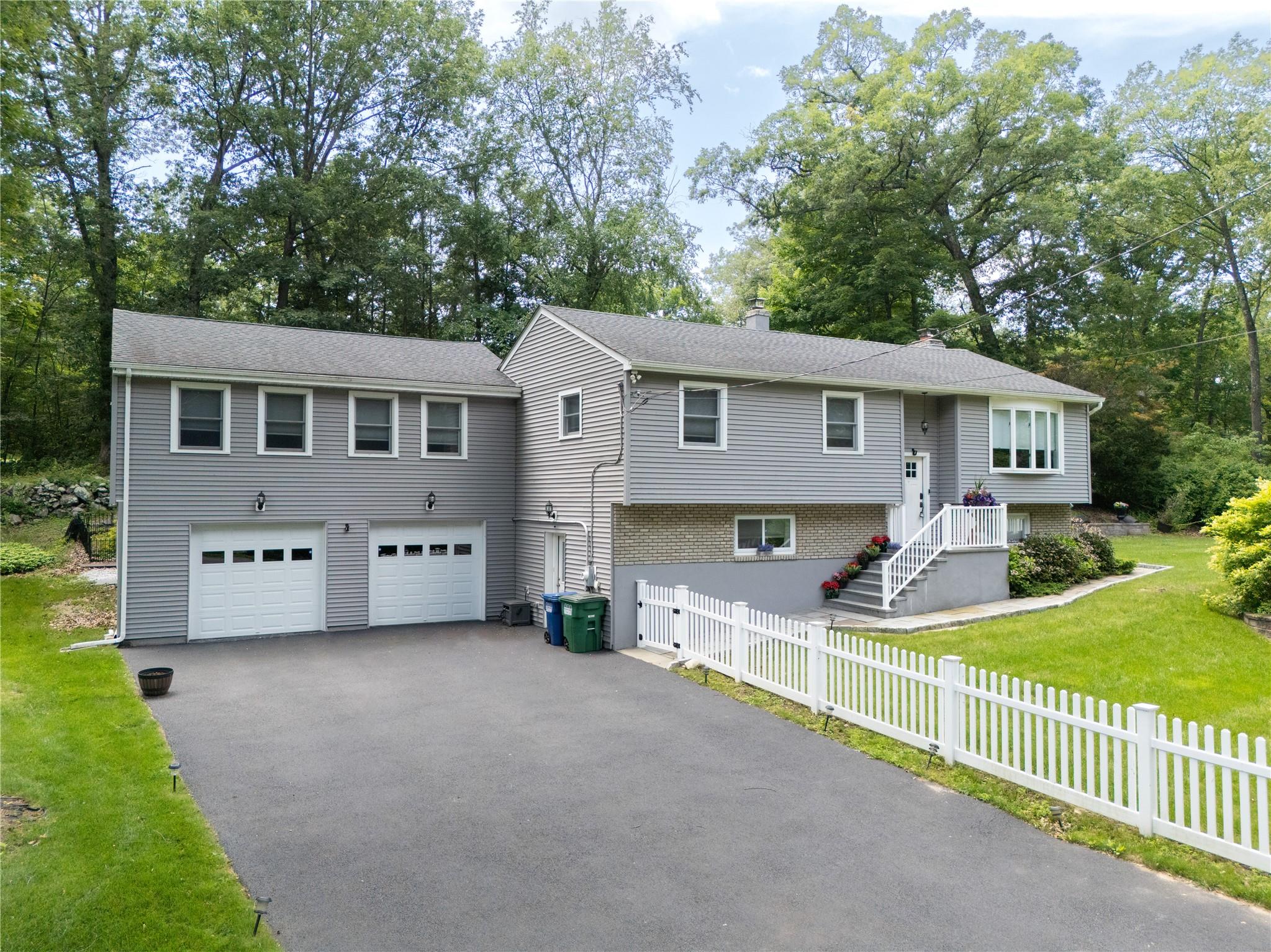 581 Wood Road, Mahopac, NY 10541