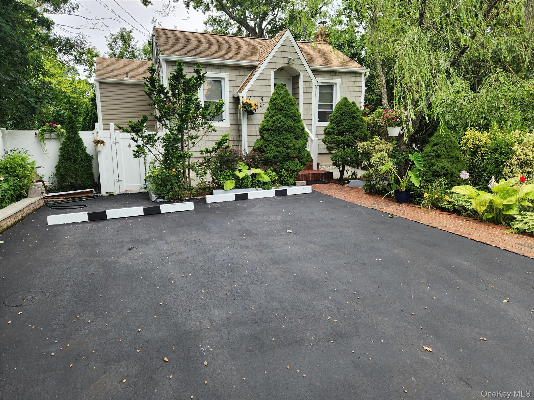 26 Long Beach Drive, Sound Beach, NY 11789