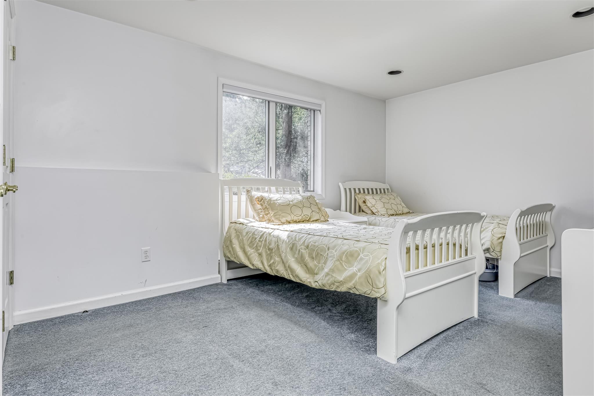 41 N Quince Lane, Monsey, NY 10952