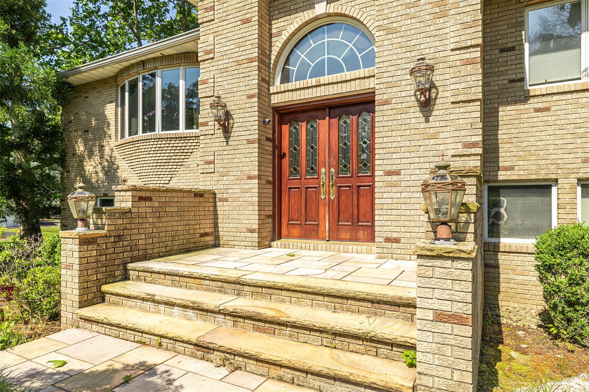 41 N Quince Lane, Monsey, NY 10952