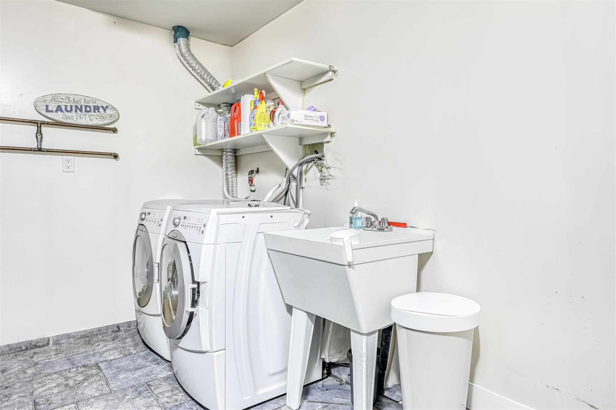 41 N Quince Lane, Monsey, NY 10952