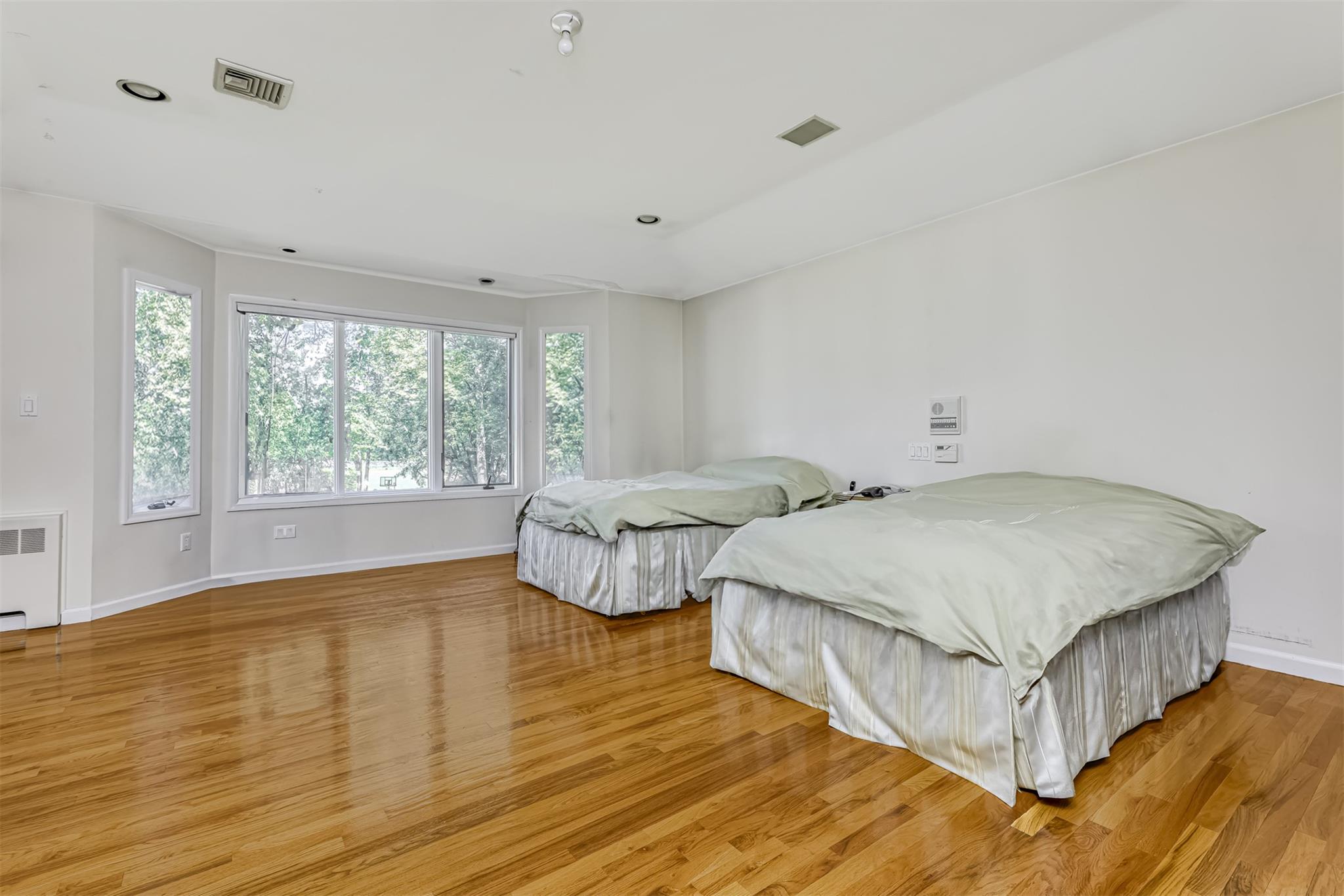 41 N Quince Lane, Monsey, NY 10952