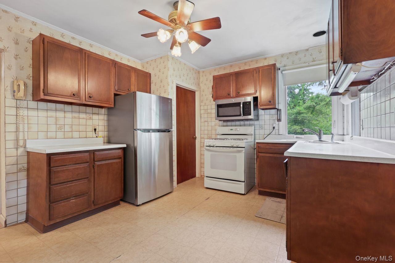 65 Hortontown Road, Carmel, NY 10512