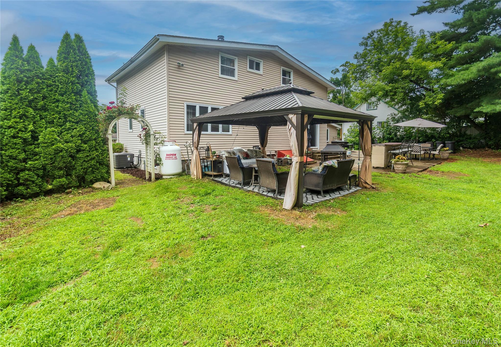 5 Laurie Lane, Newburgh, NY 12550