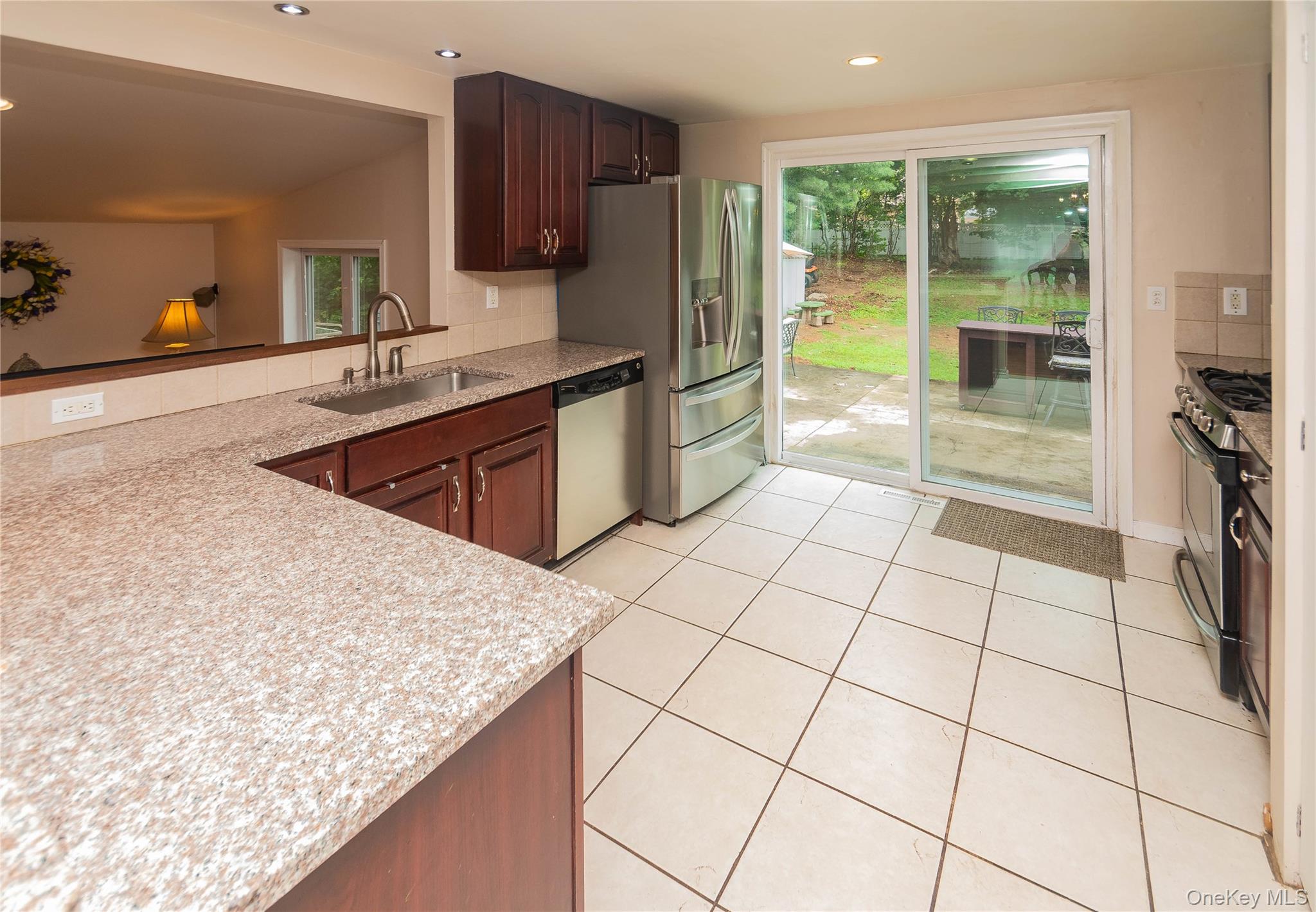 5 Laurie Lane, Newburgh, NY 12550