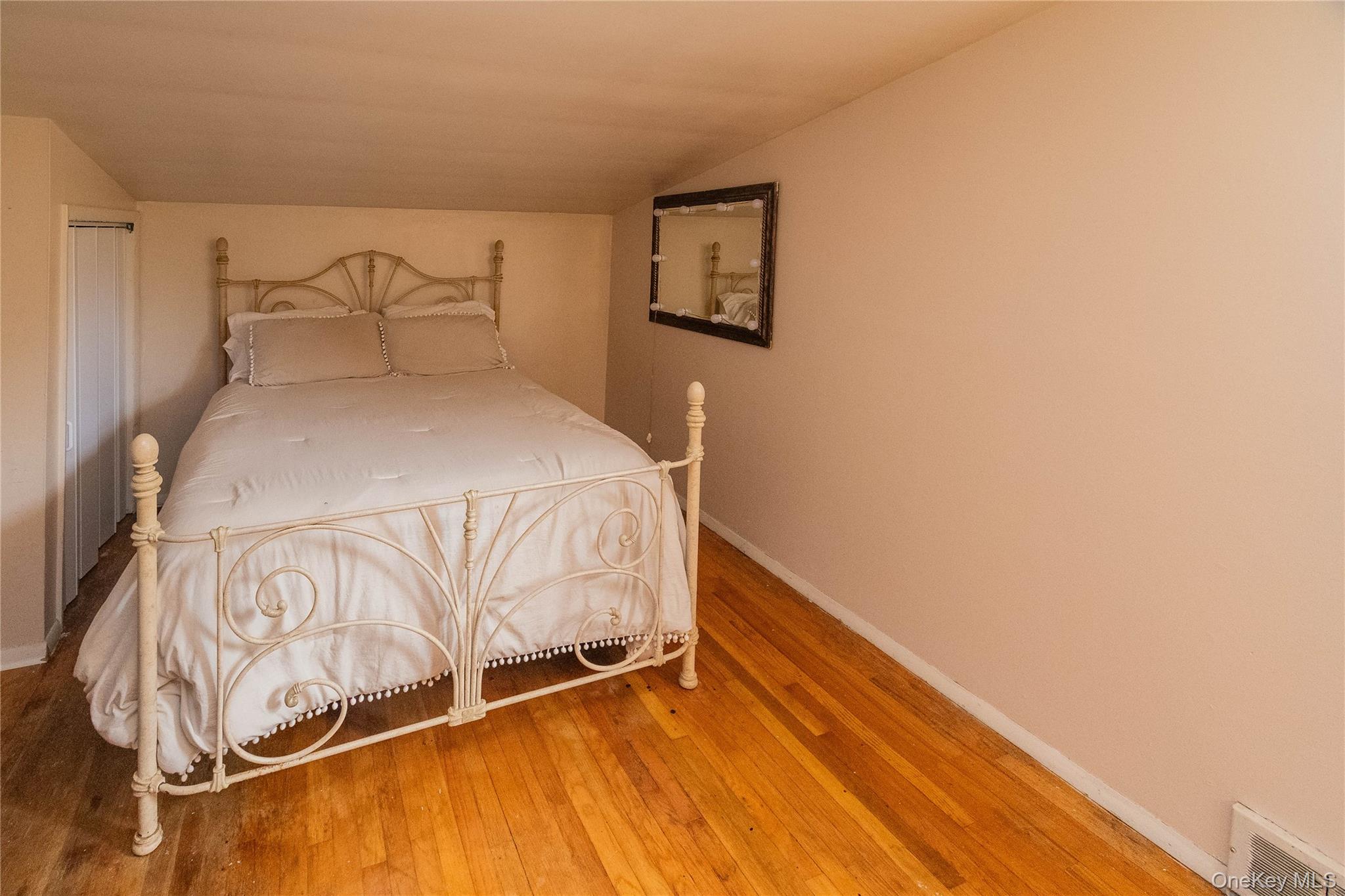 5 Laurie Lane, Newburgh, NY 12550