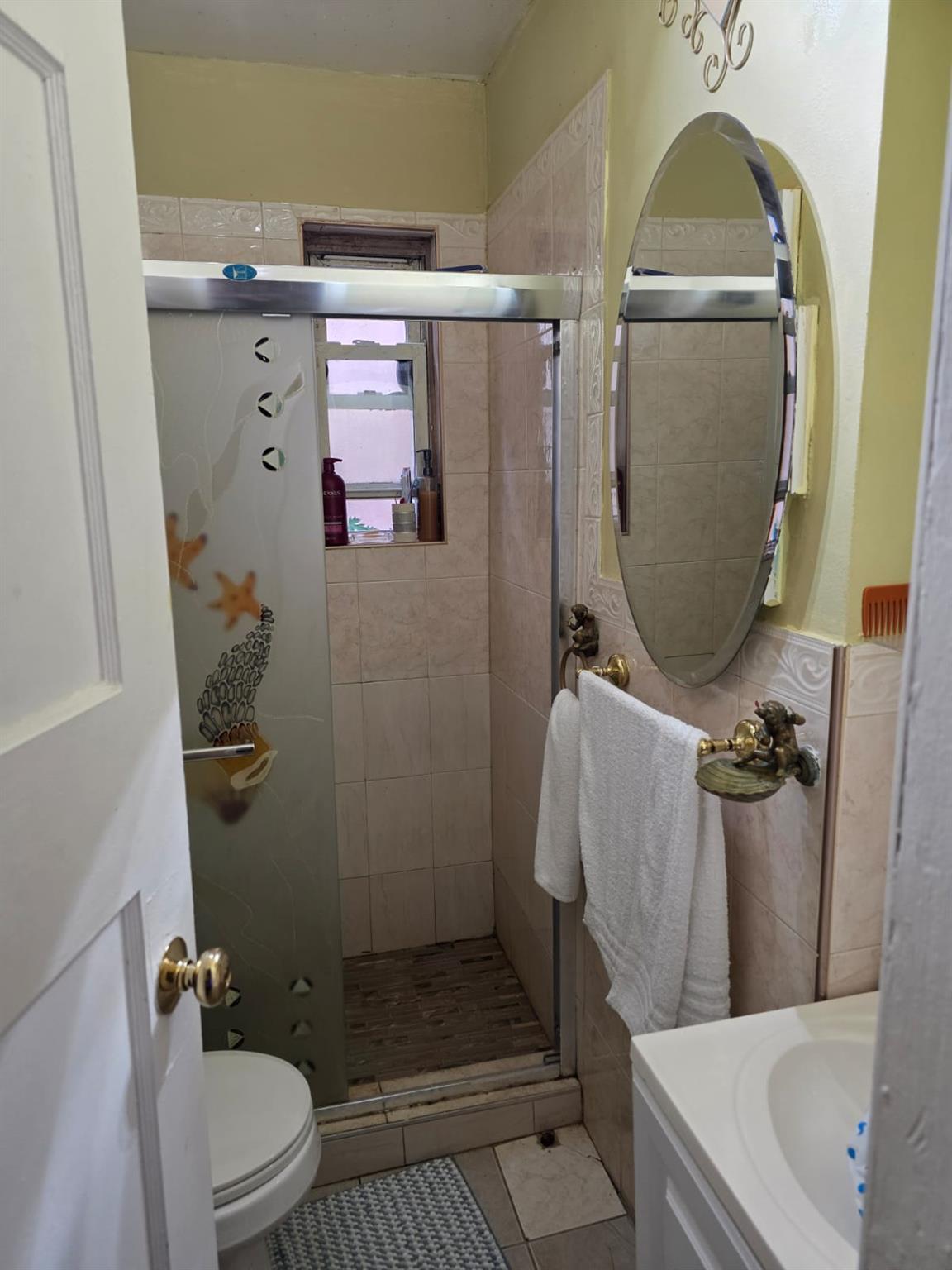 3318 104th Street, Corona, NY 11368