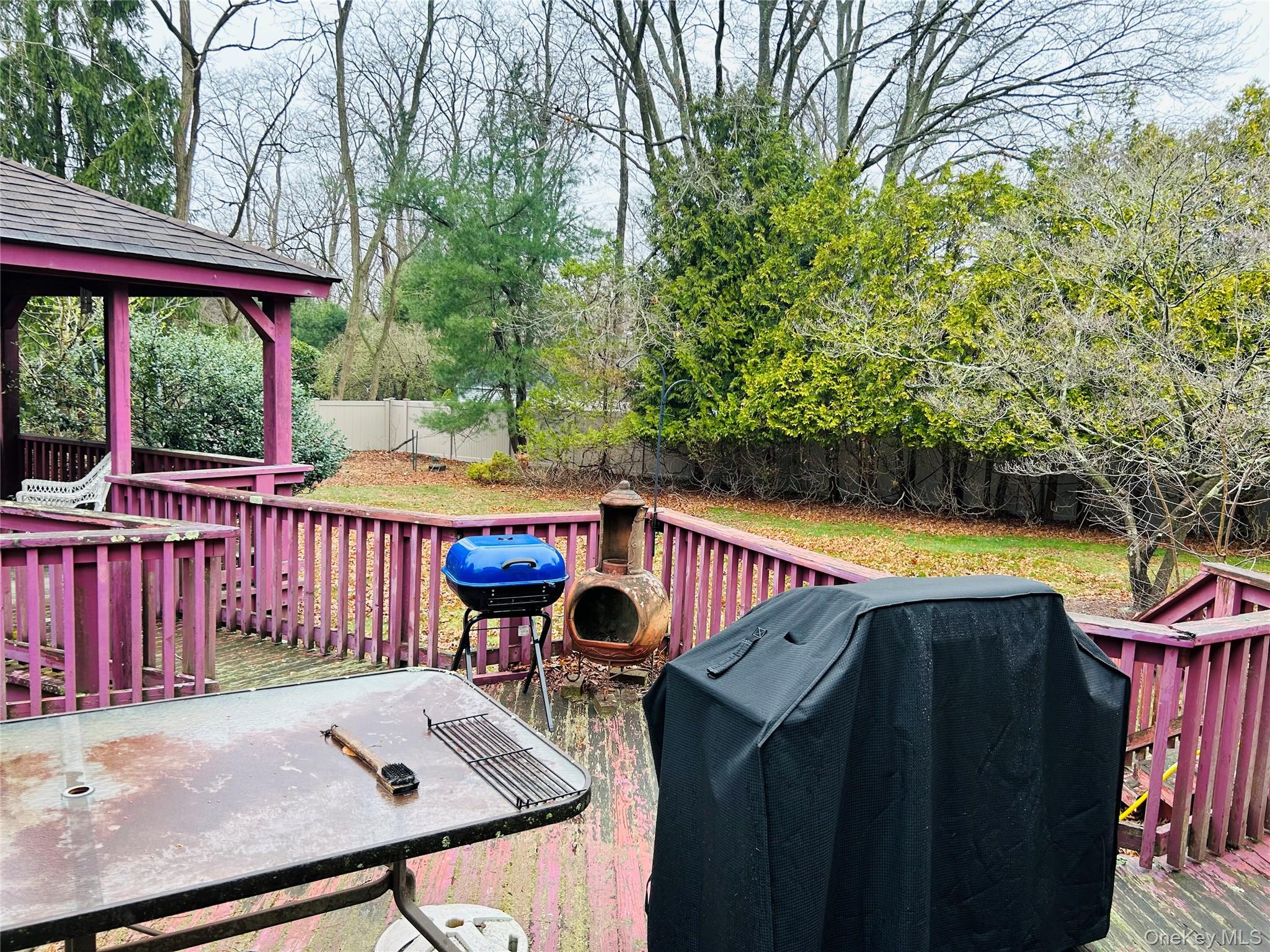 6 Cedarfield Terrace, Saint James, NY 11780