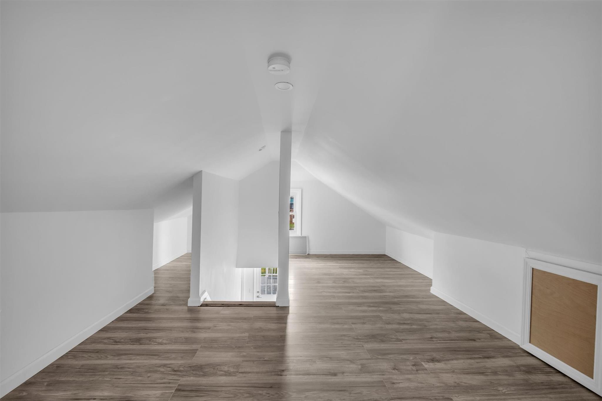 3327 Parkway drive, Baldwin, NY 11510