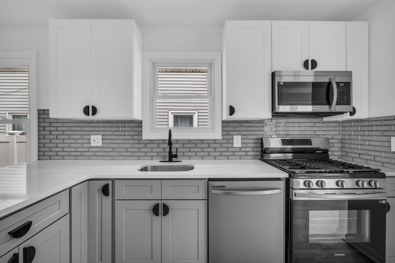 3327 Parkway drive, Baldwin, NY 11510