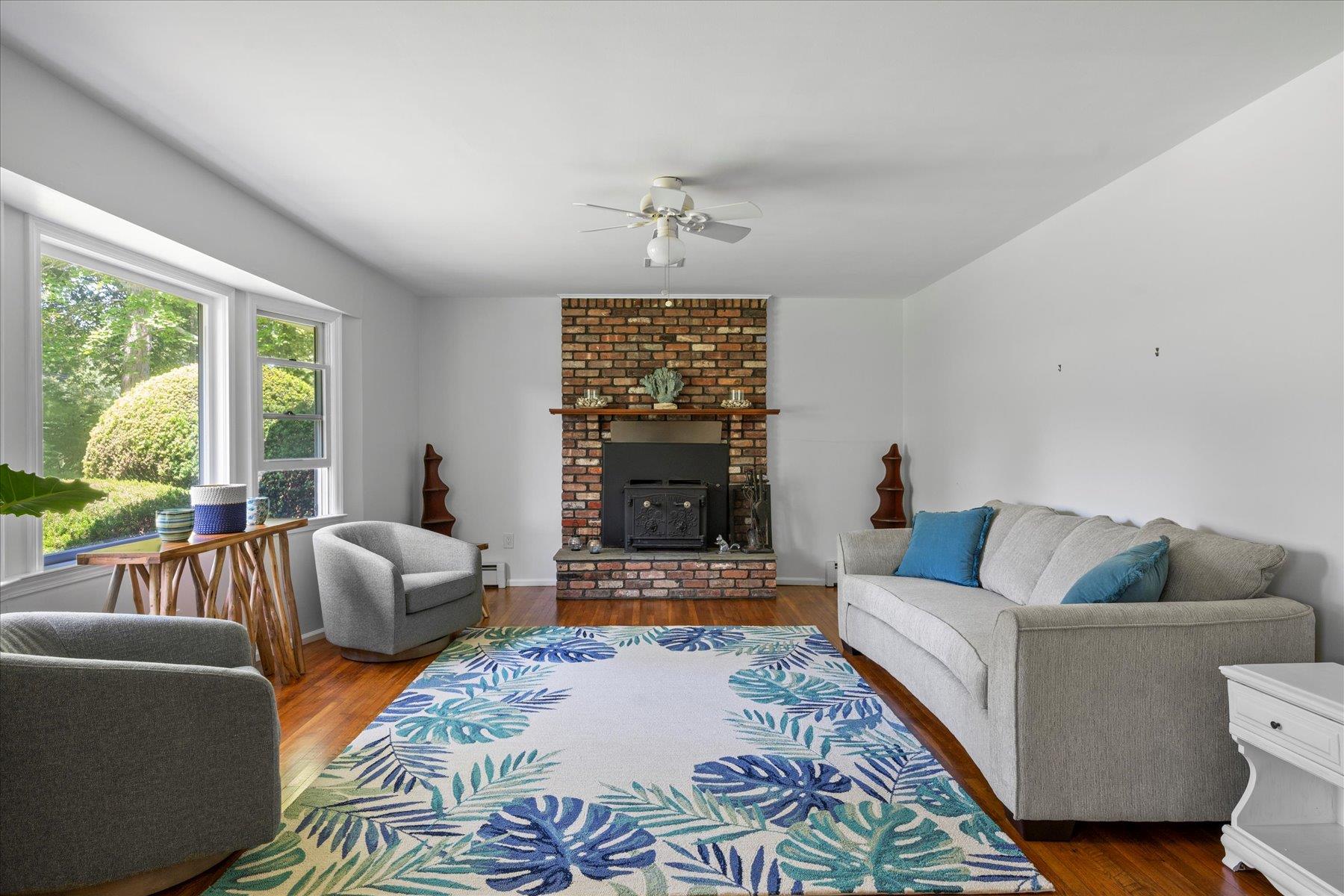 64 Old Depot Road, Quogue, NY 11959