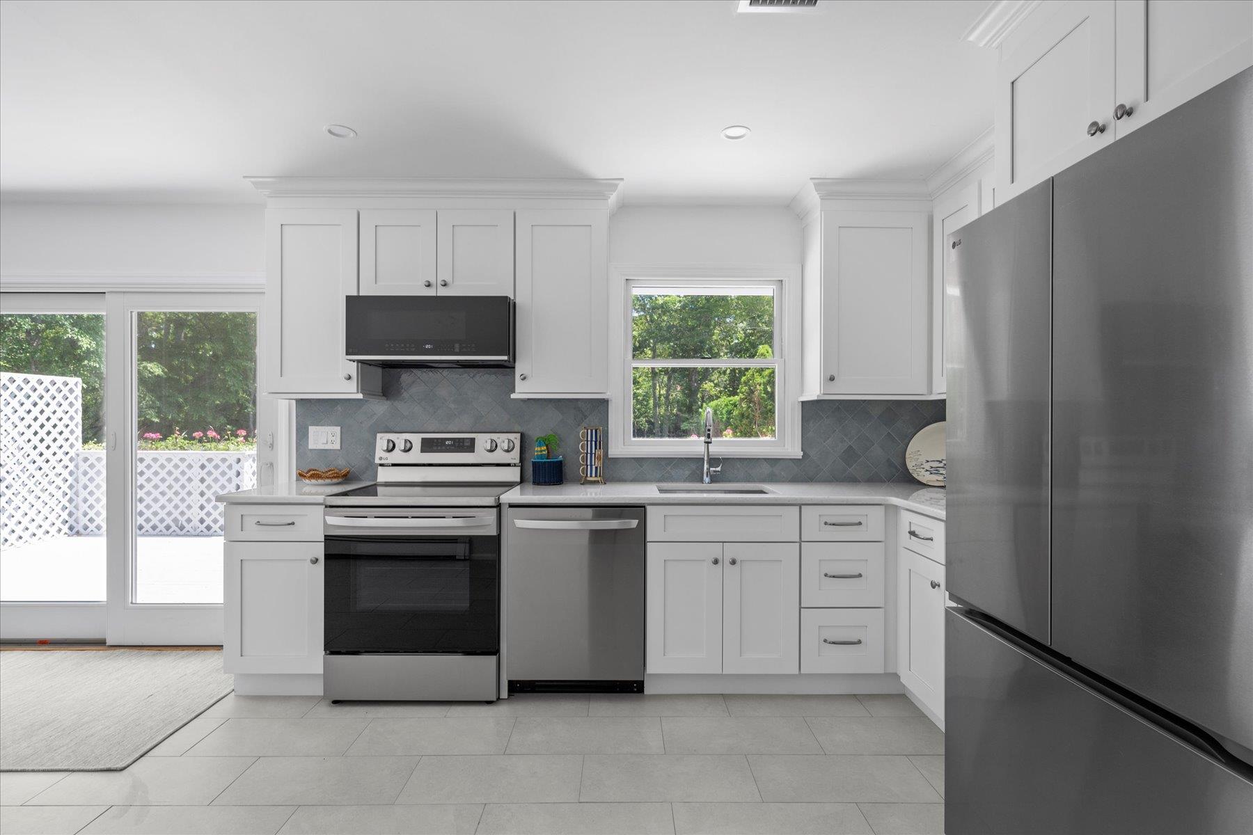 64 Old Depot Road, Quogue, NY 11959