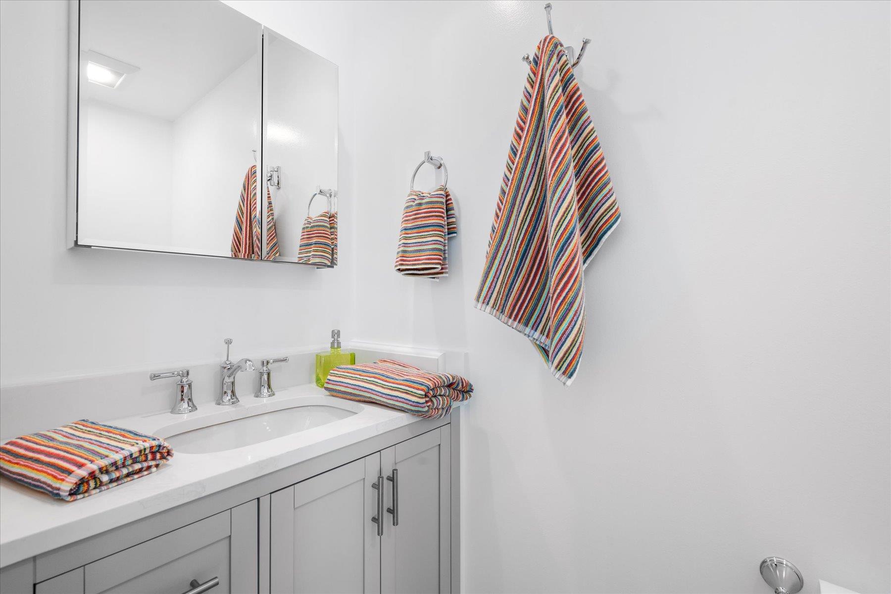 64 Old Depot Road, Quogue, NY 11959