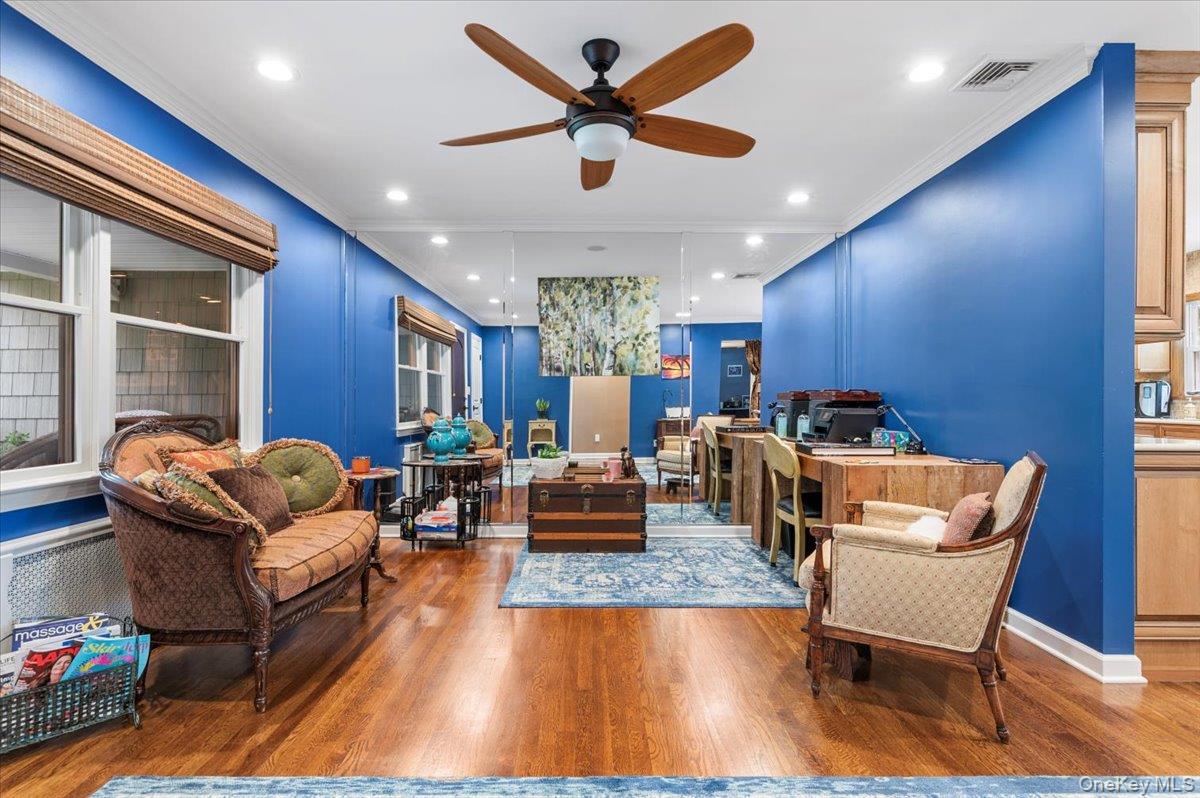 50 Towne Street, Amityville, NY 11701