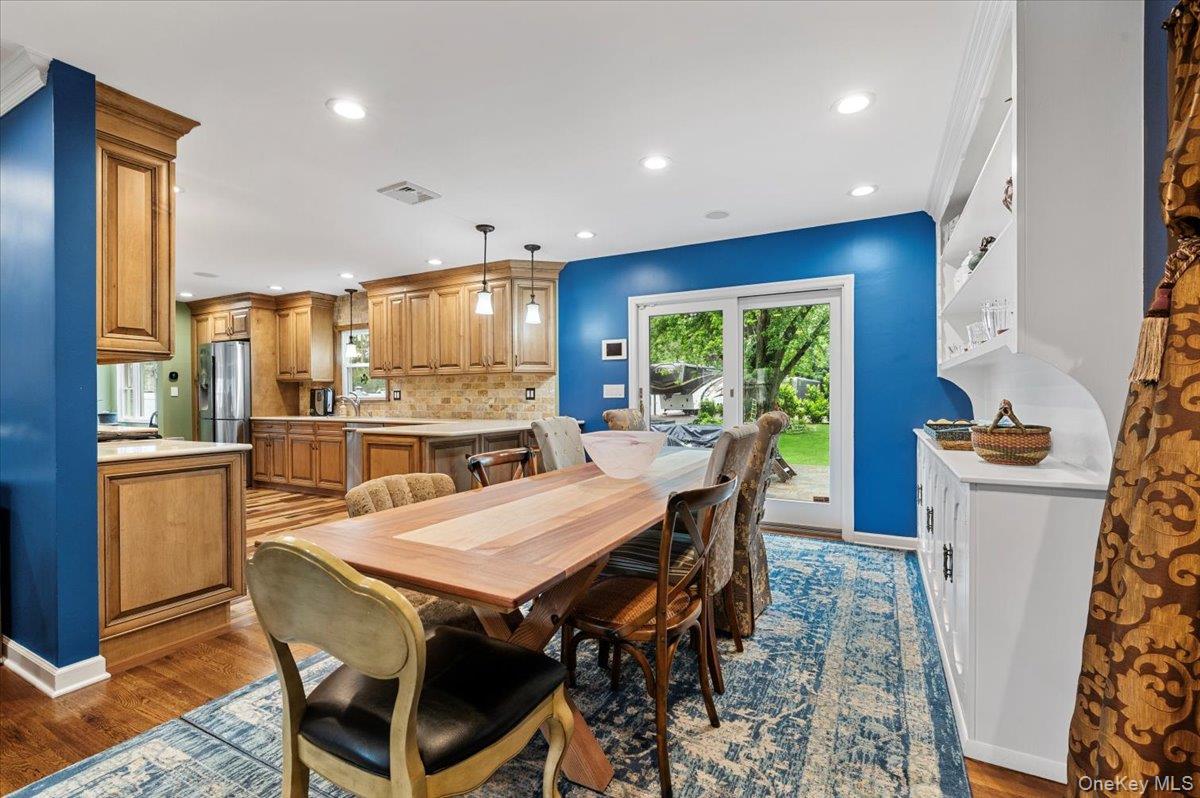 50 Towne Street, Amityville, NY 11701