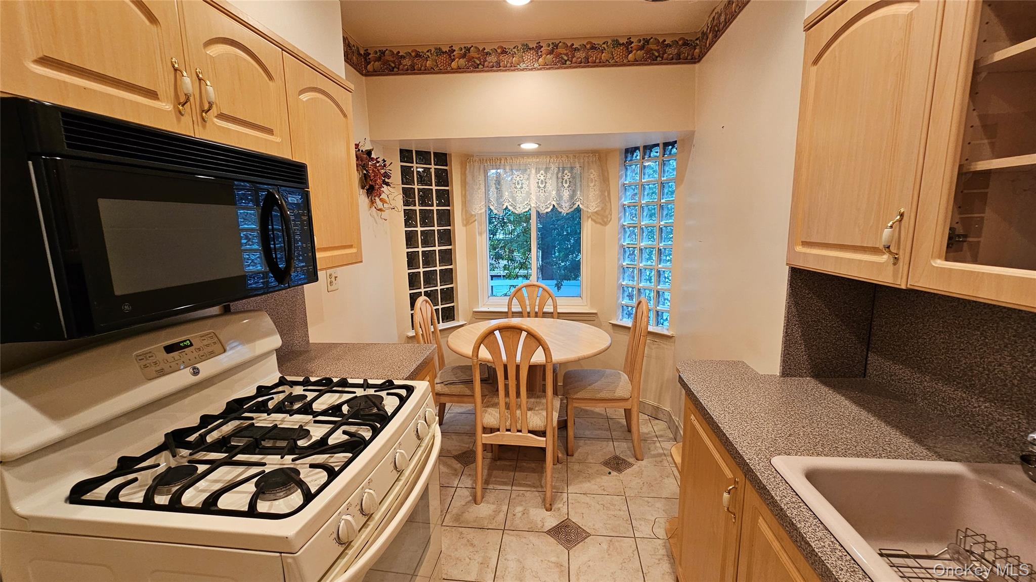 10811 65th Road, Forest Hills, NY 11375