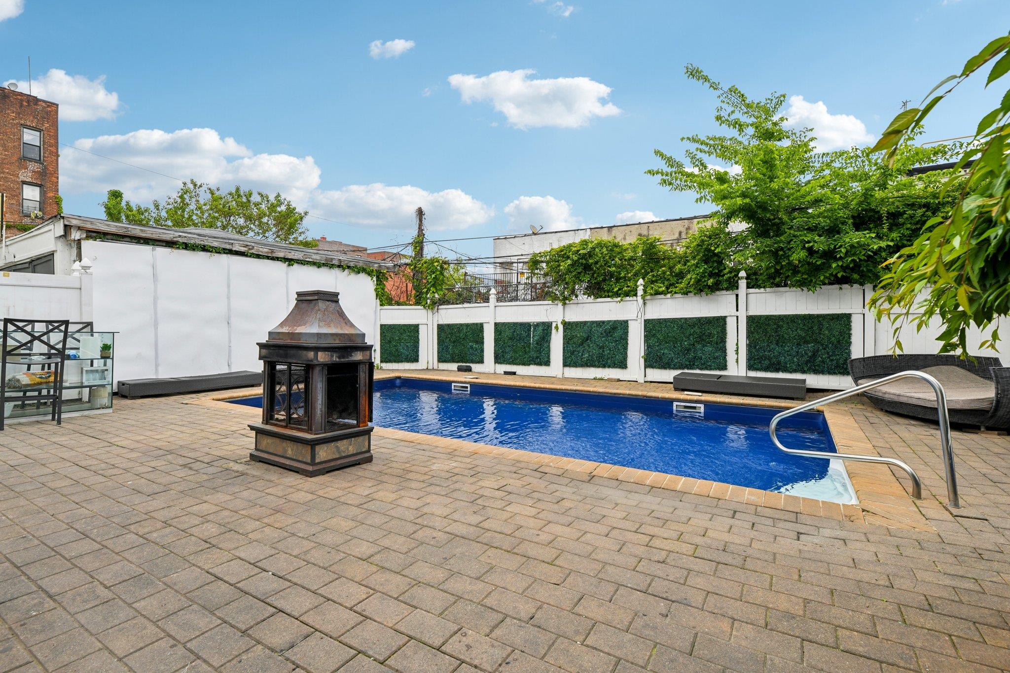 455 E 26th Street, Brooklyn, NY 11226