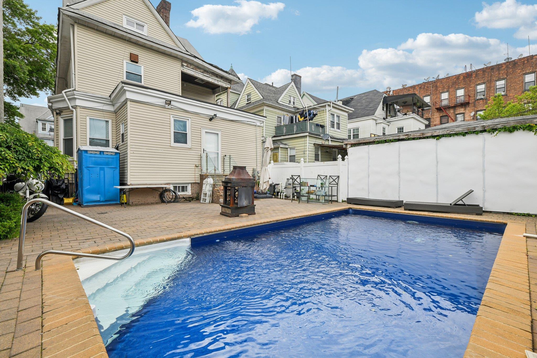 455 E 26th Street, Brooklyn, NY 11226