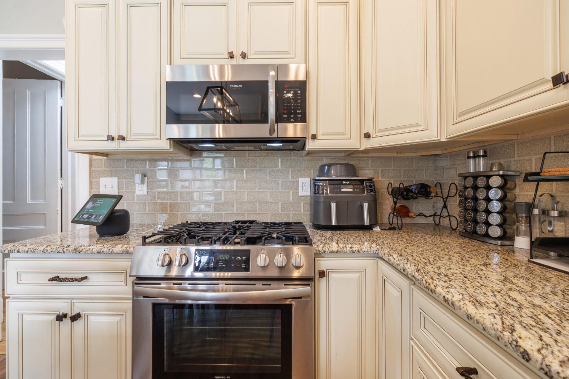 455 E 26th Street, Brooklyn, NY 11226