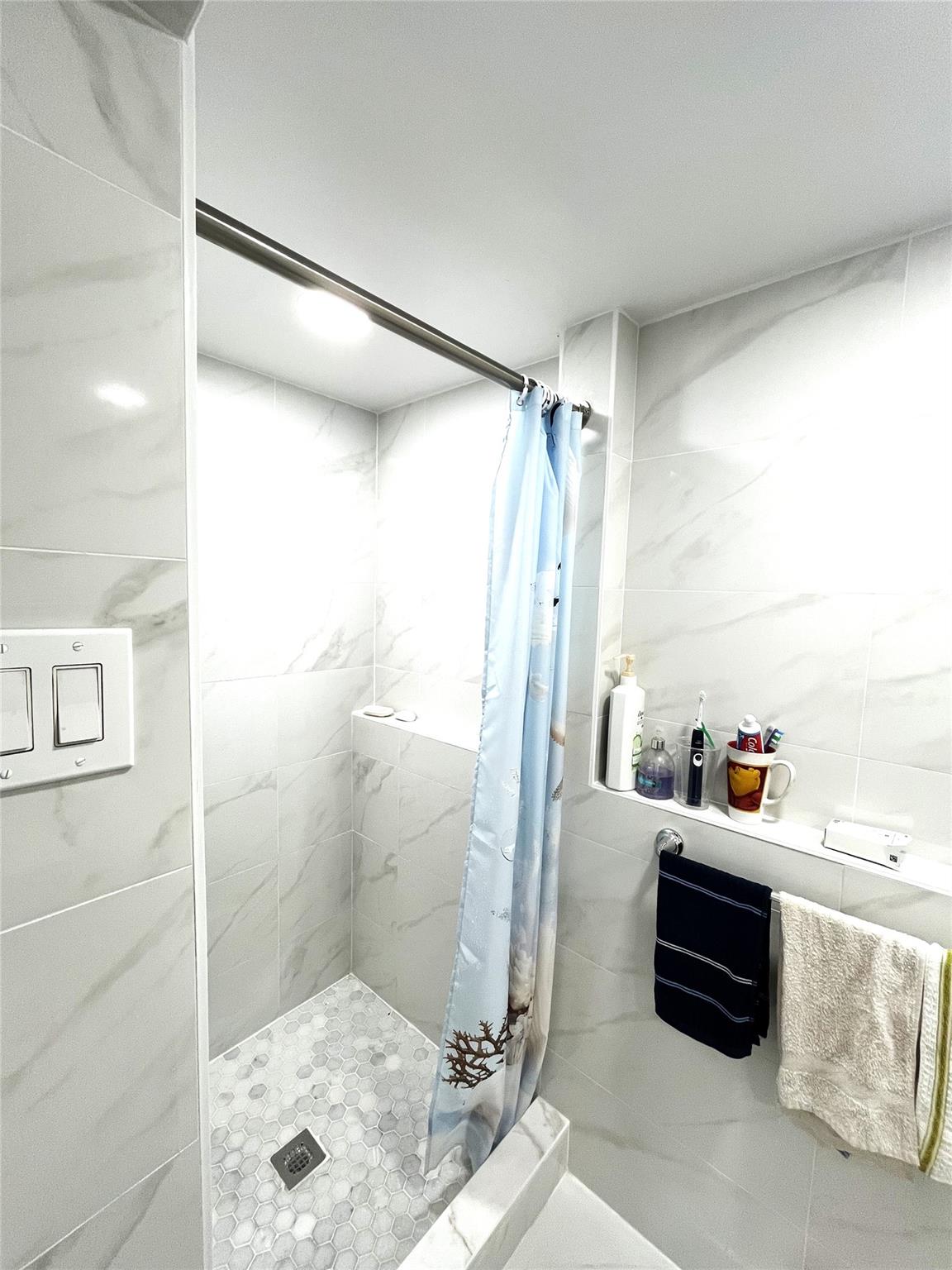 23 Clinton Lane, Jericho, NY 11753