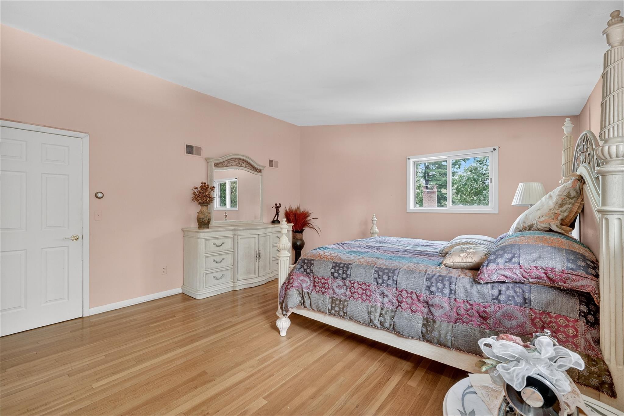 27 Maiden Lane, New City, NY 10956