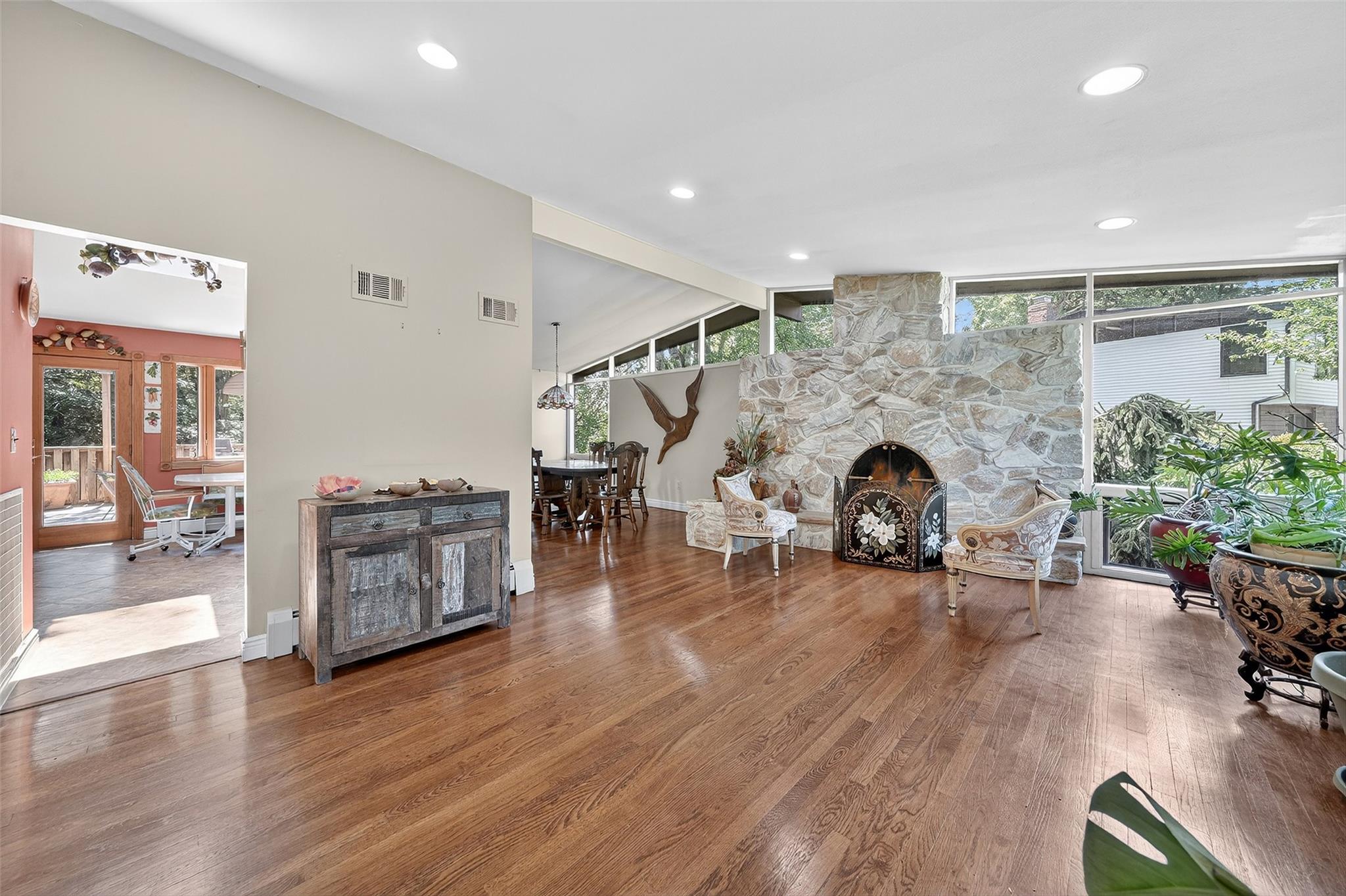 27 Maiden Lane, New City, NY 10956