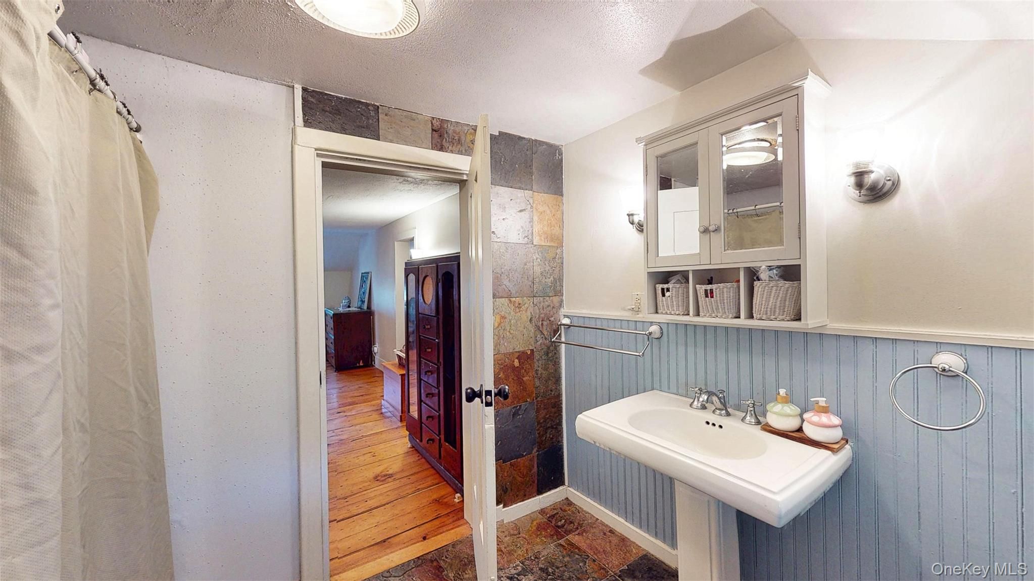 321 Crans Mill Road, Pine Bush, NY 12566