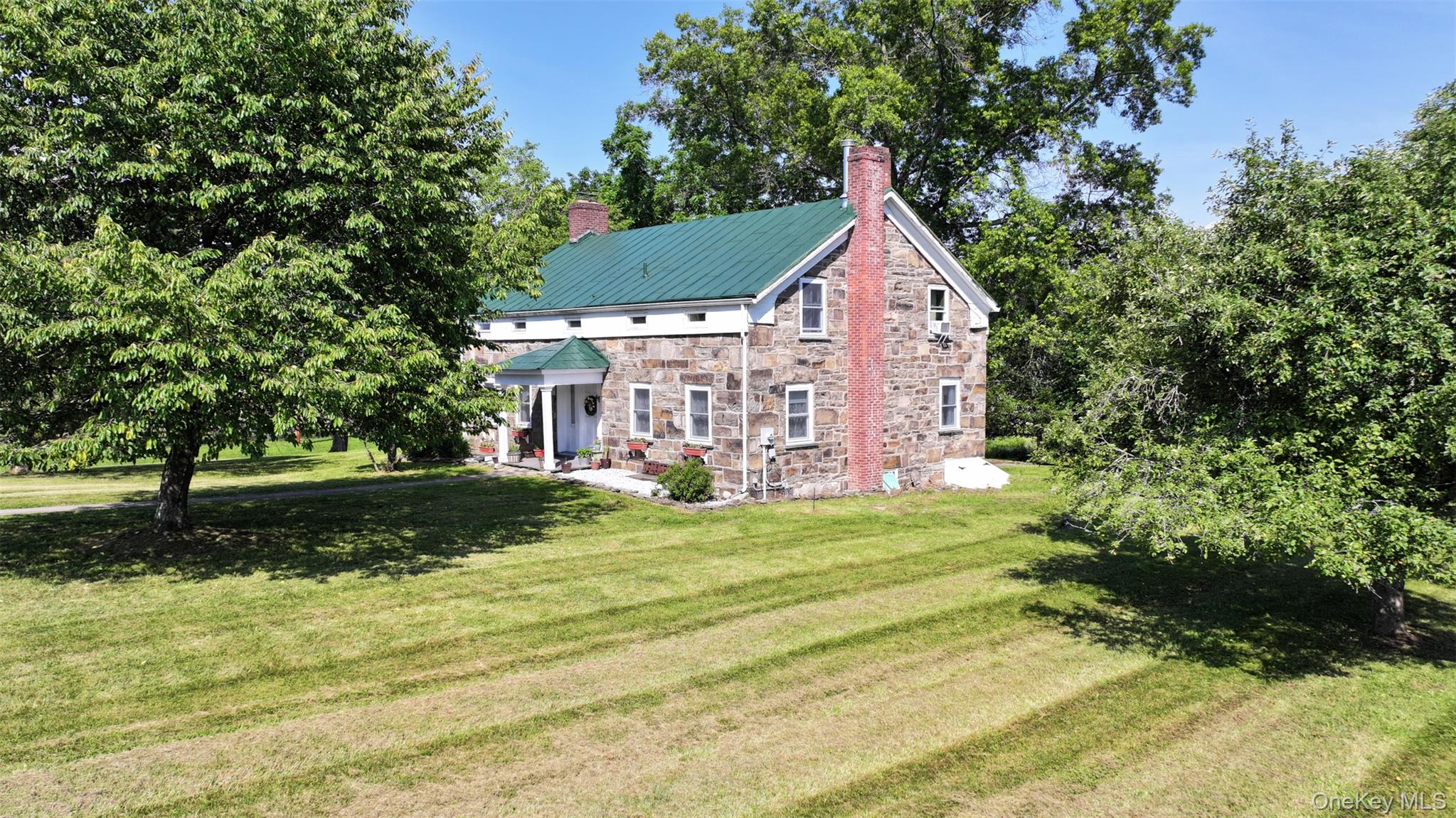 321 Crans Mill Road, Pine Bush, NY 12566