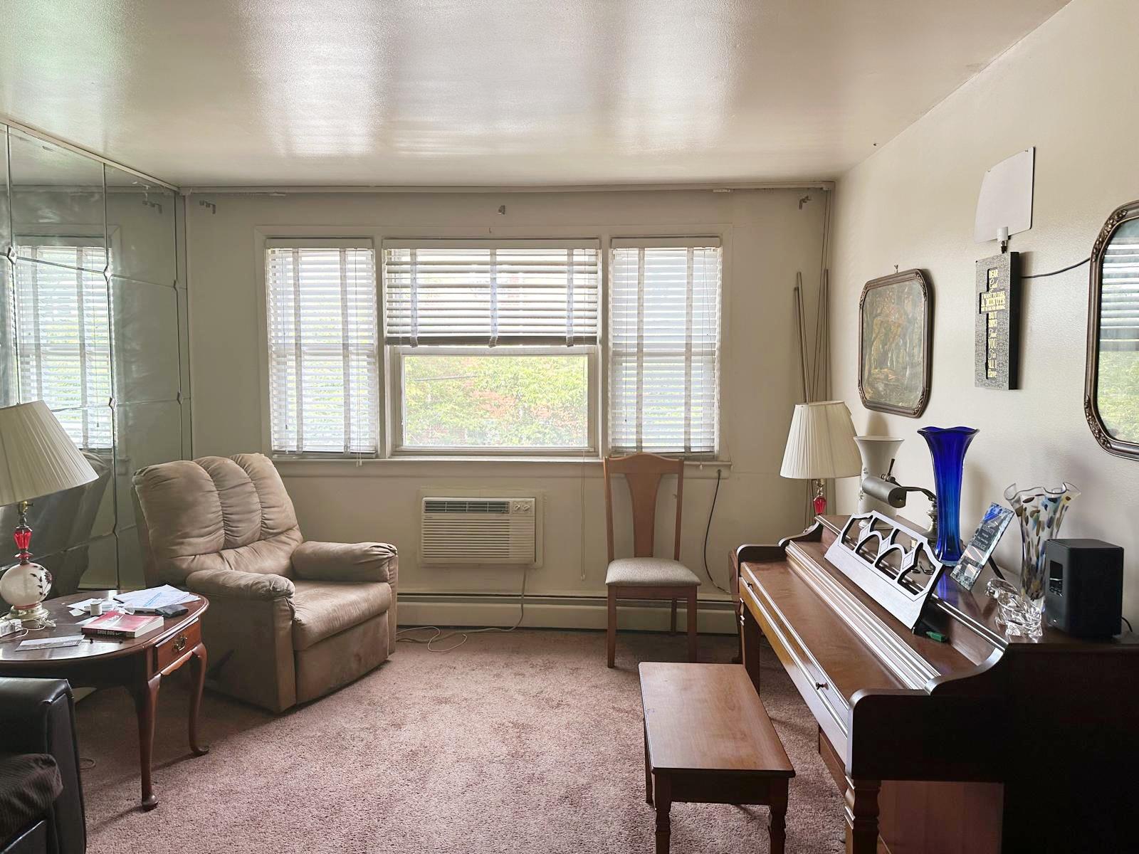 804 E 221st Street, Bronx, NY 10467