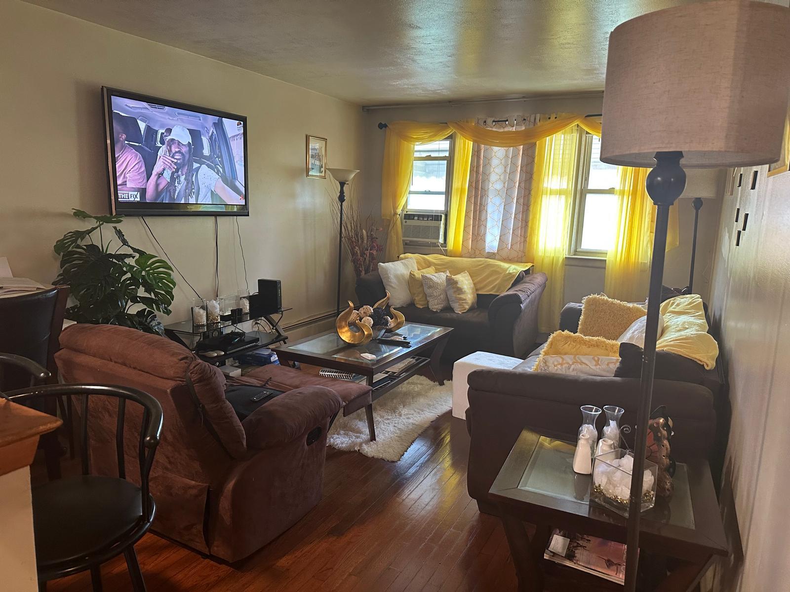 804 E 221st Street, Bronx, NY 10467