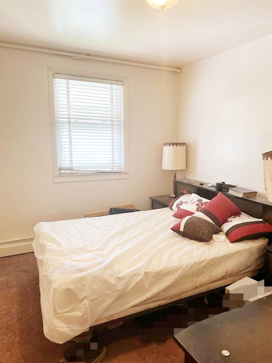 804 E 221st Street, Bronx, NY 10467