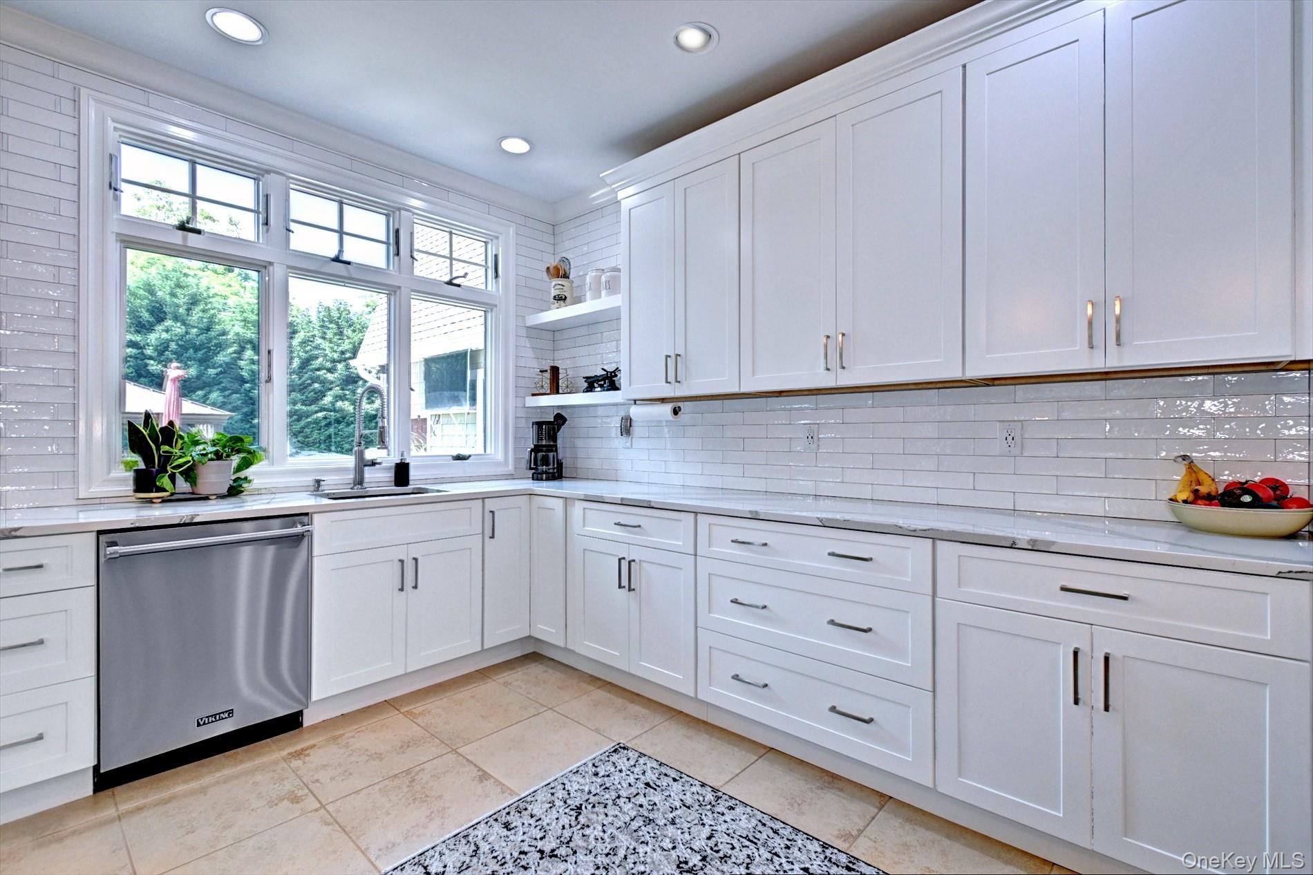 4 Briana Court, East Moriches, NY 11940