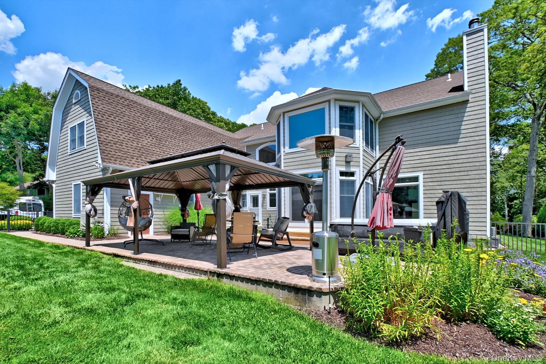 4 Briana Court, East Moriches, NY 11940