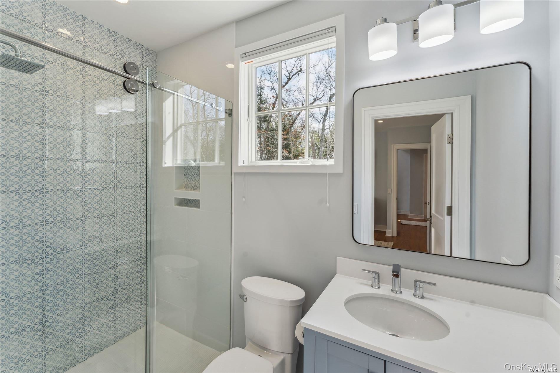 9 Mill Road, Remsenburg, NY 11960