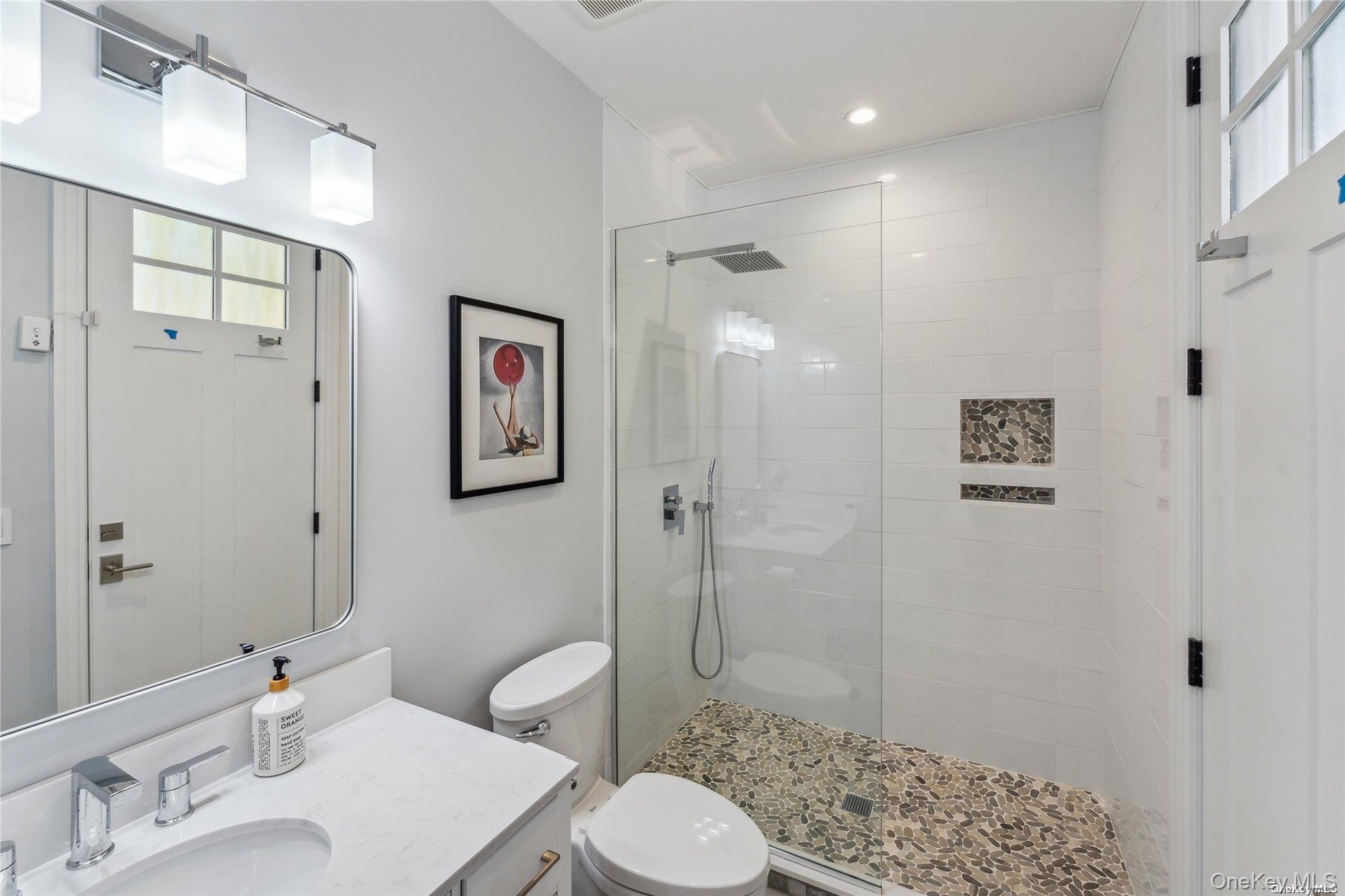 9 Mill Road, Remsenburg, NY 11960