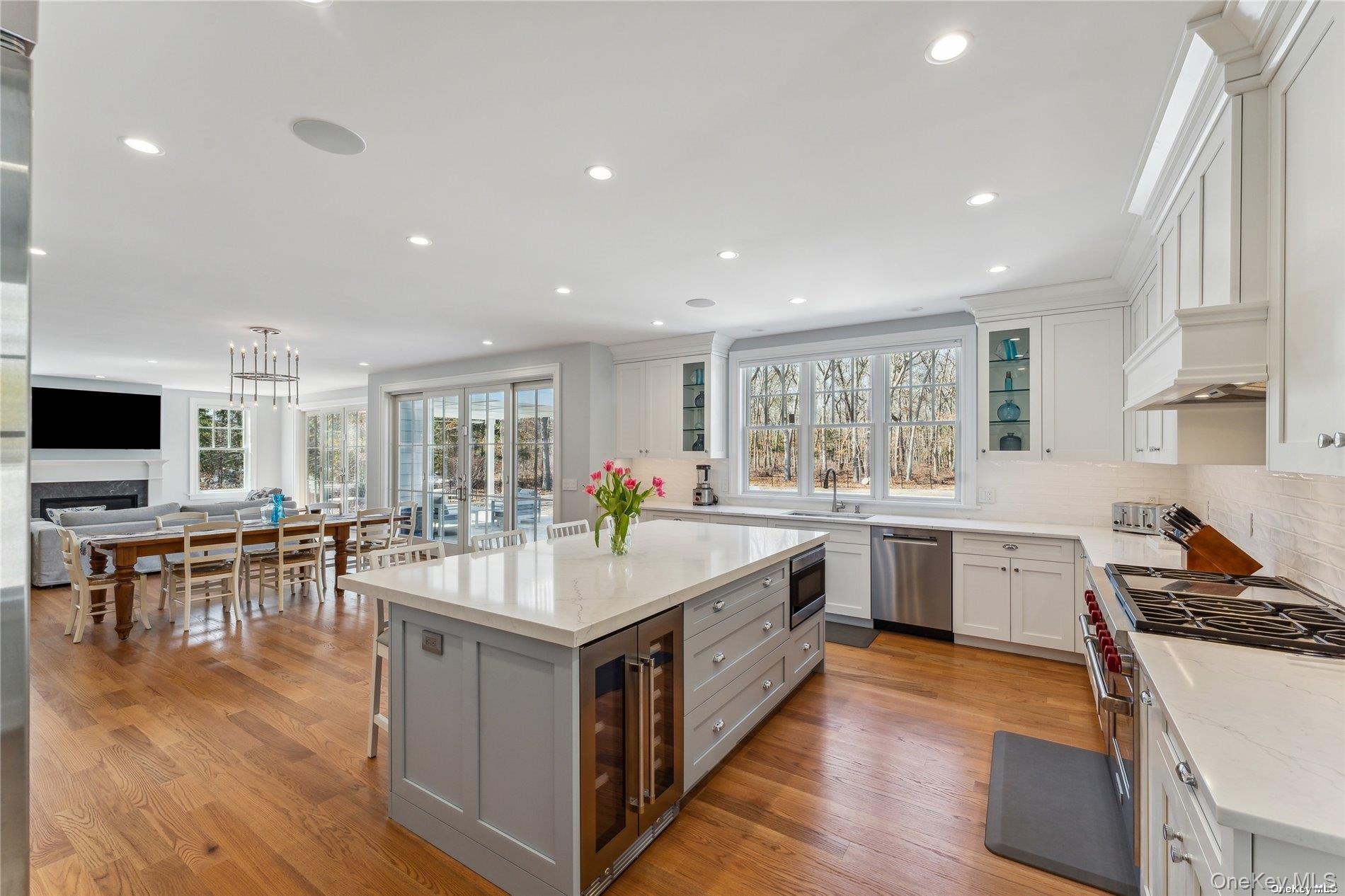 9 Mill Road, Remsenburg, NY 11960